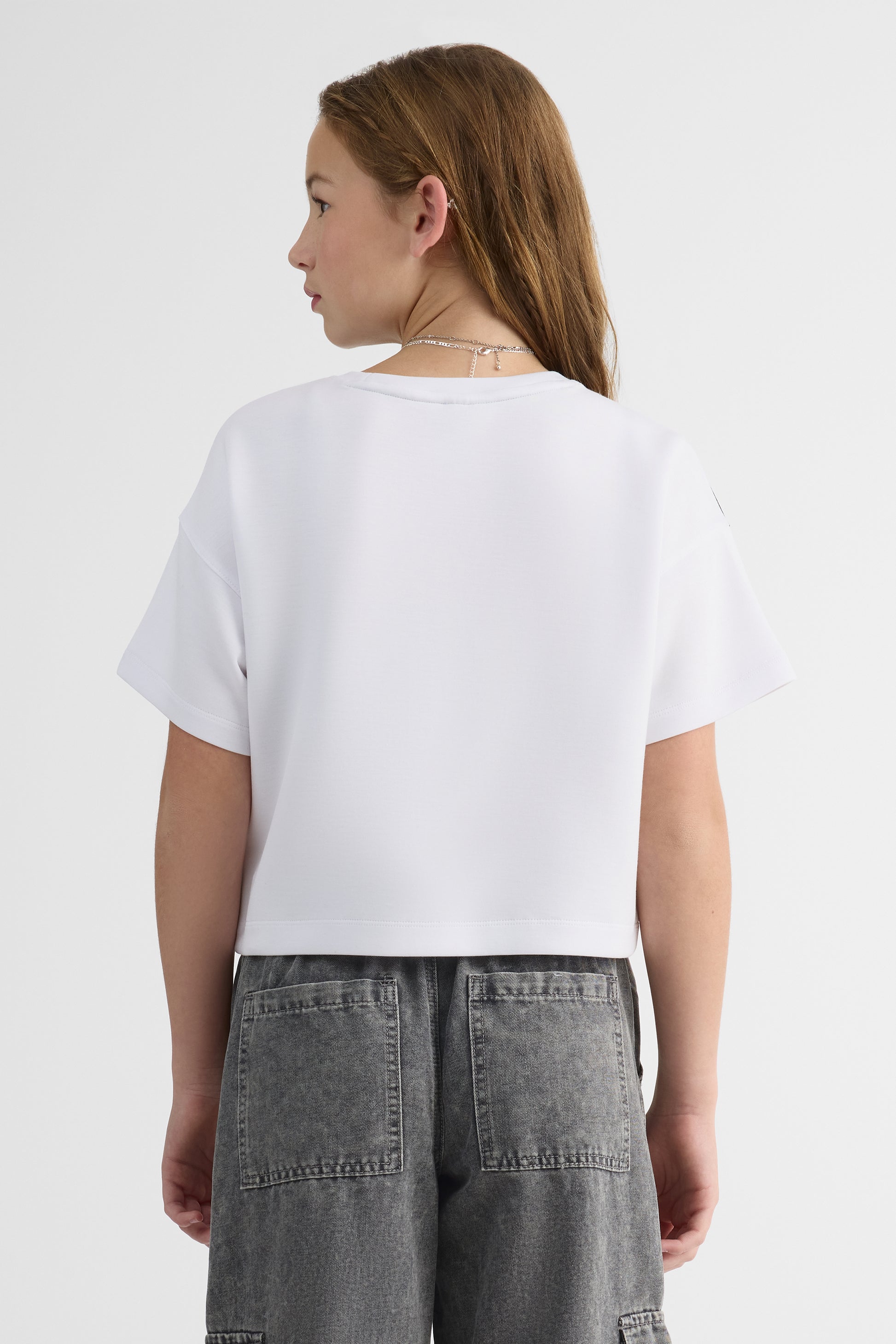 Chandail cropped M/courtes avec imprimé – Ado fille && BLANC