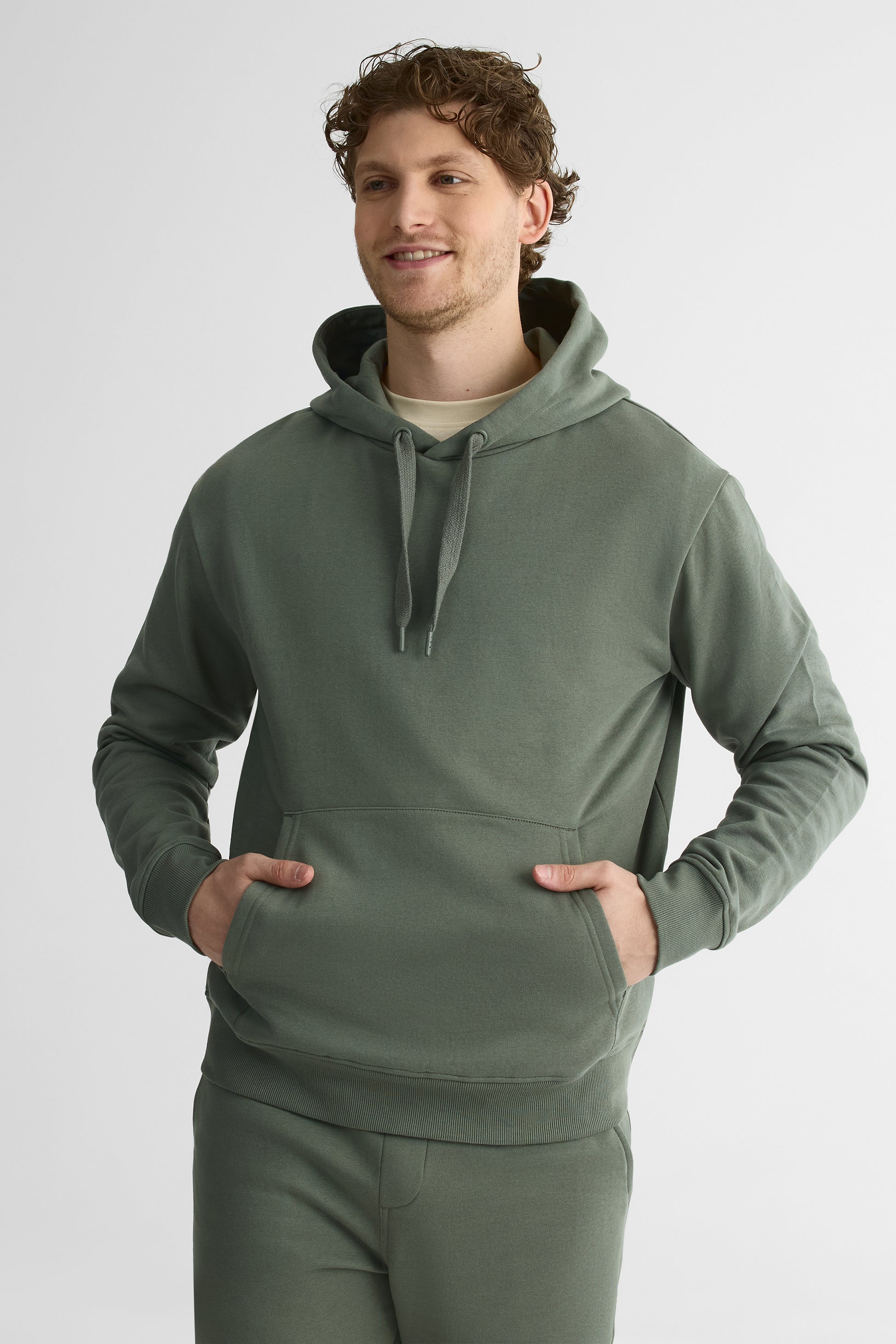 Chandail ouaté uni à capuchon – Homme && VERT