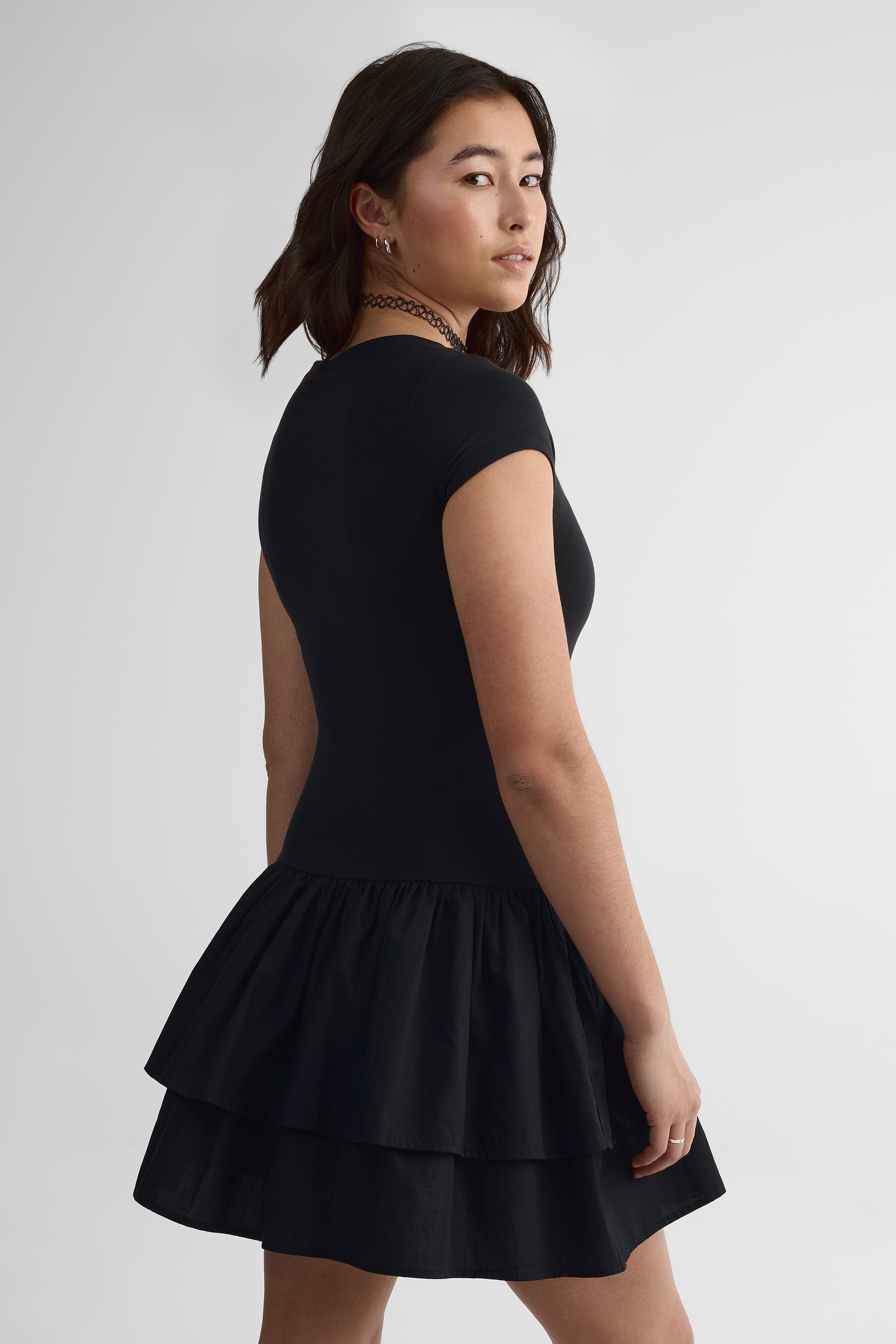 Robe courte à volants en popeline - Femme && NOIR