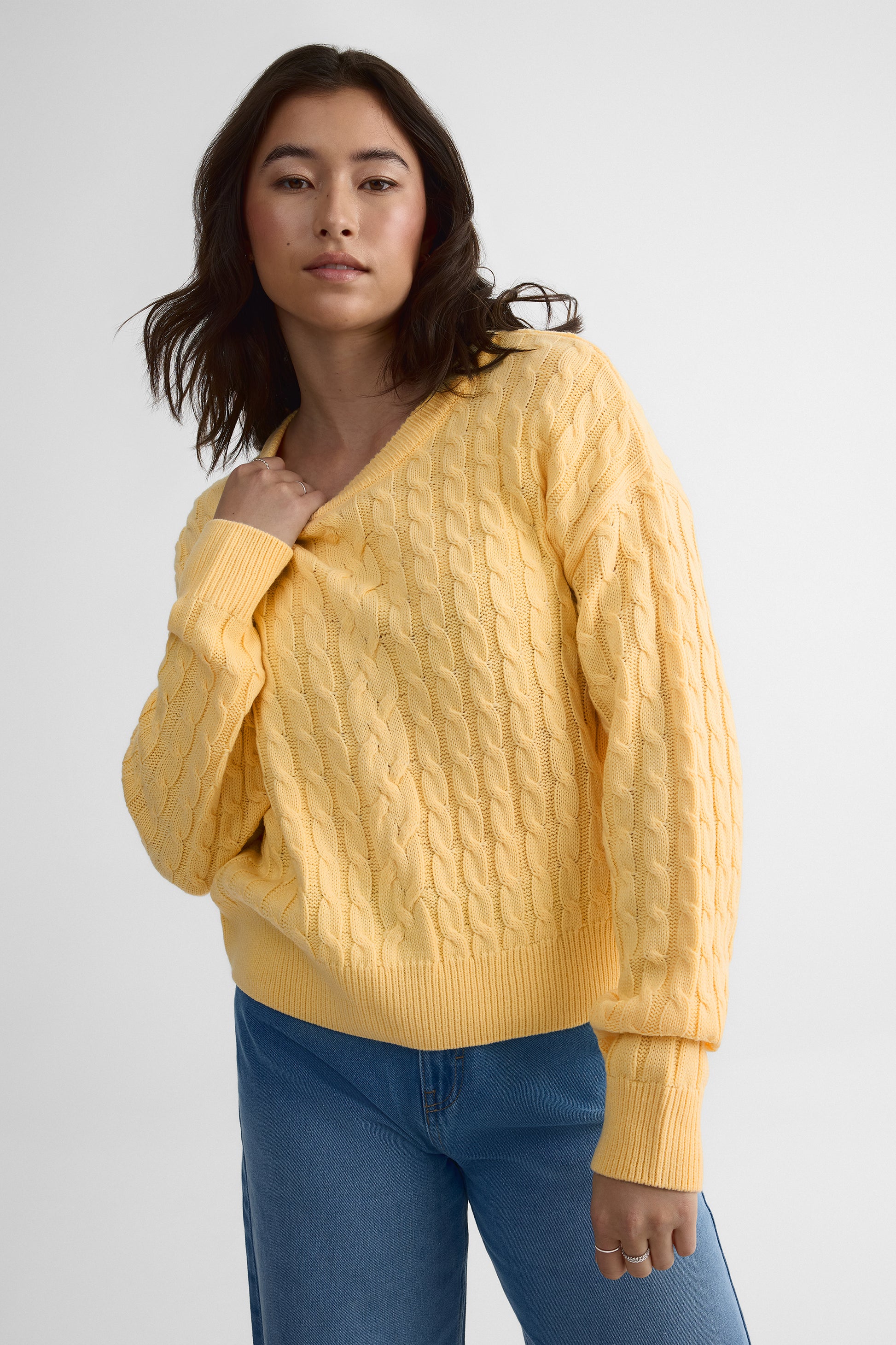 Chandail tricot col rond, manches longues – Femme && JAUNE