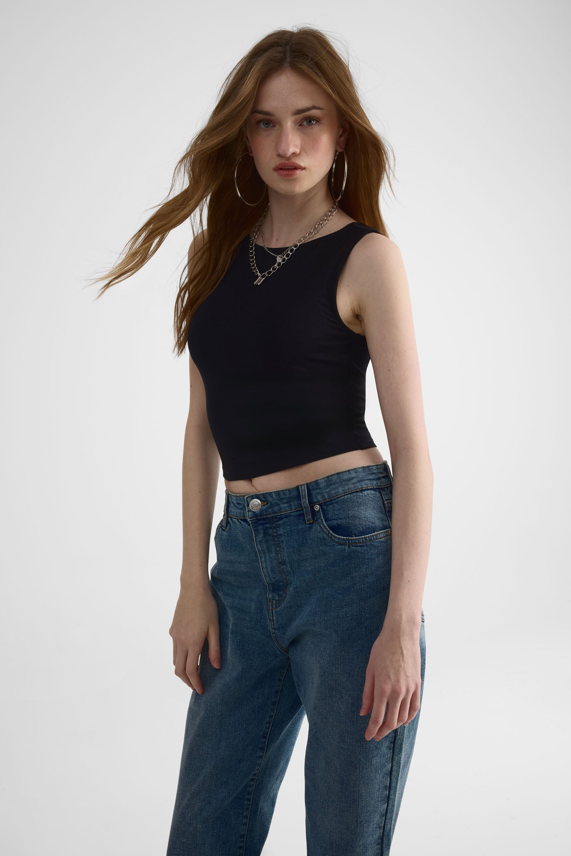 Camisole Boatneck en rayon – Jeune femme && NOIR