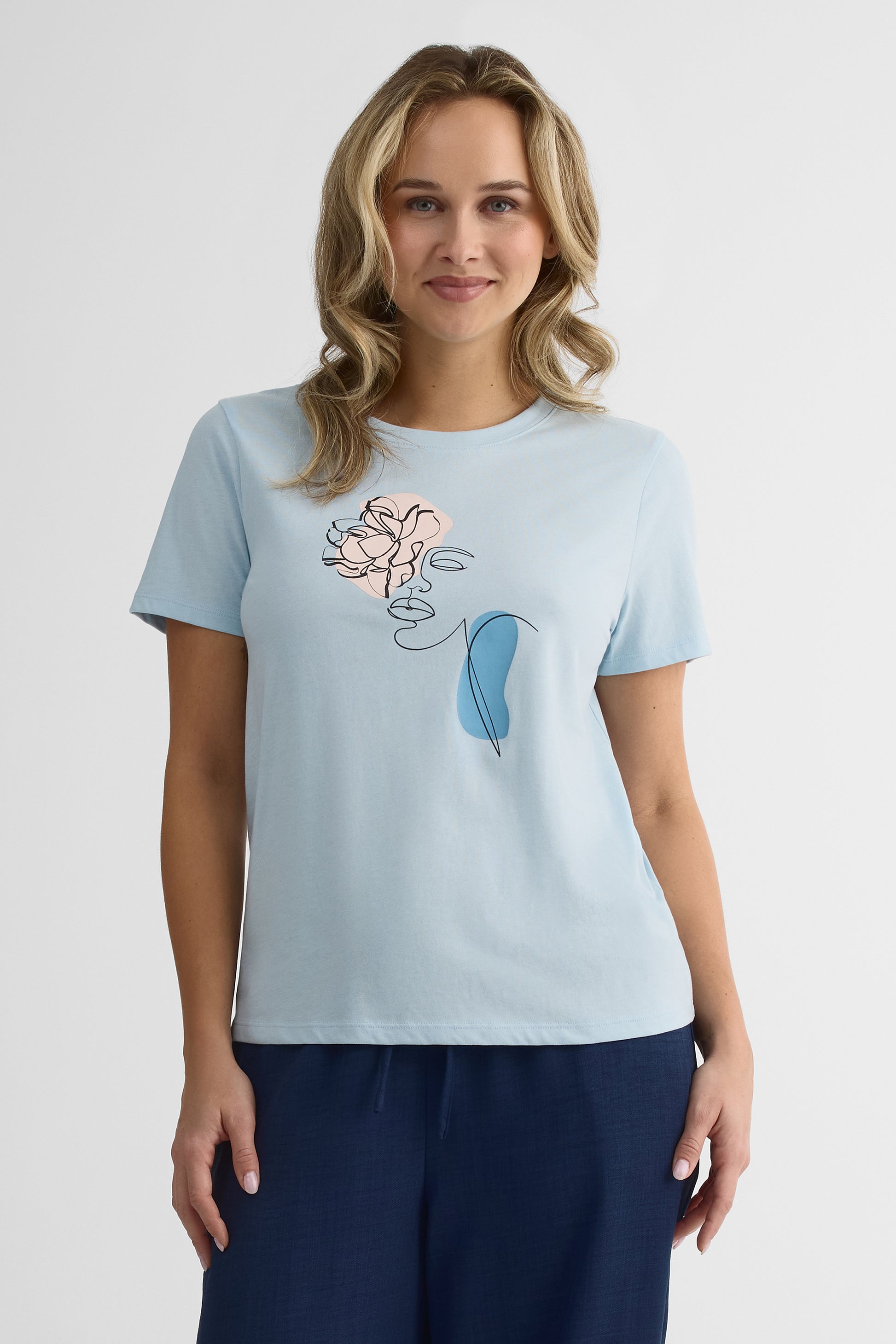 Chandail M/courtes imprimé graphique – Femme 2/30$ && BLEU