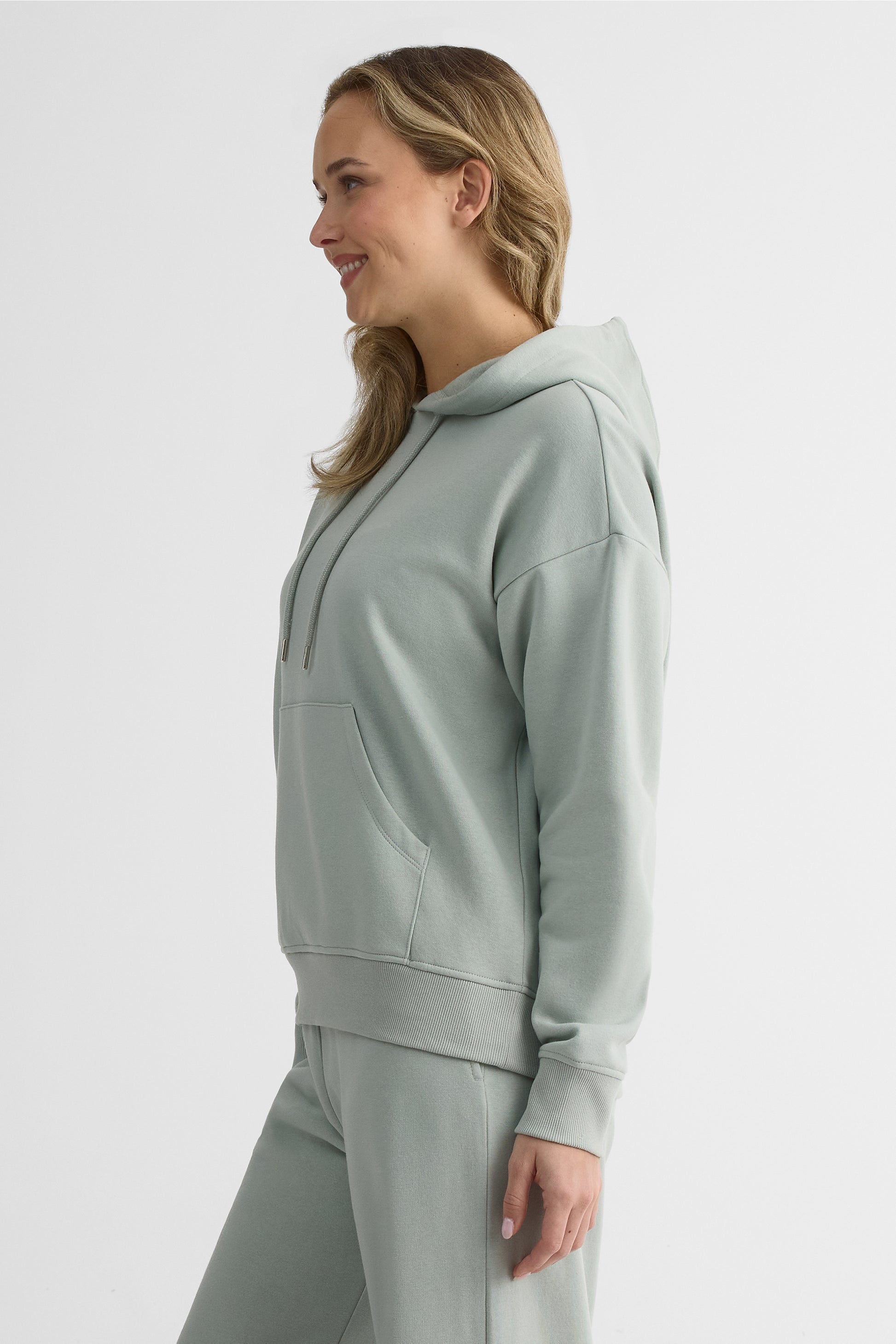 Chandail ouaté à capuchon – Femme && VERT