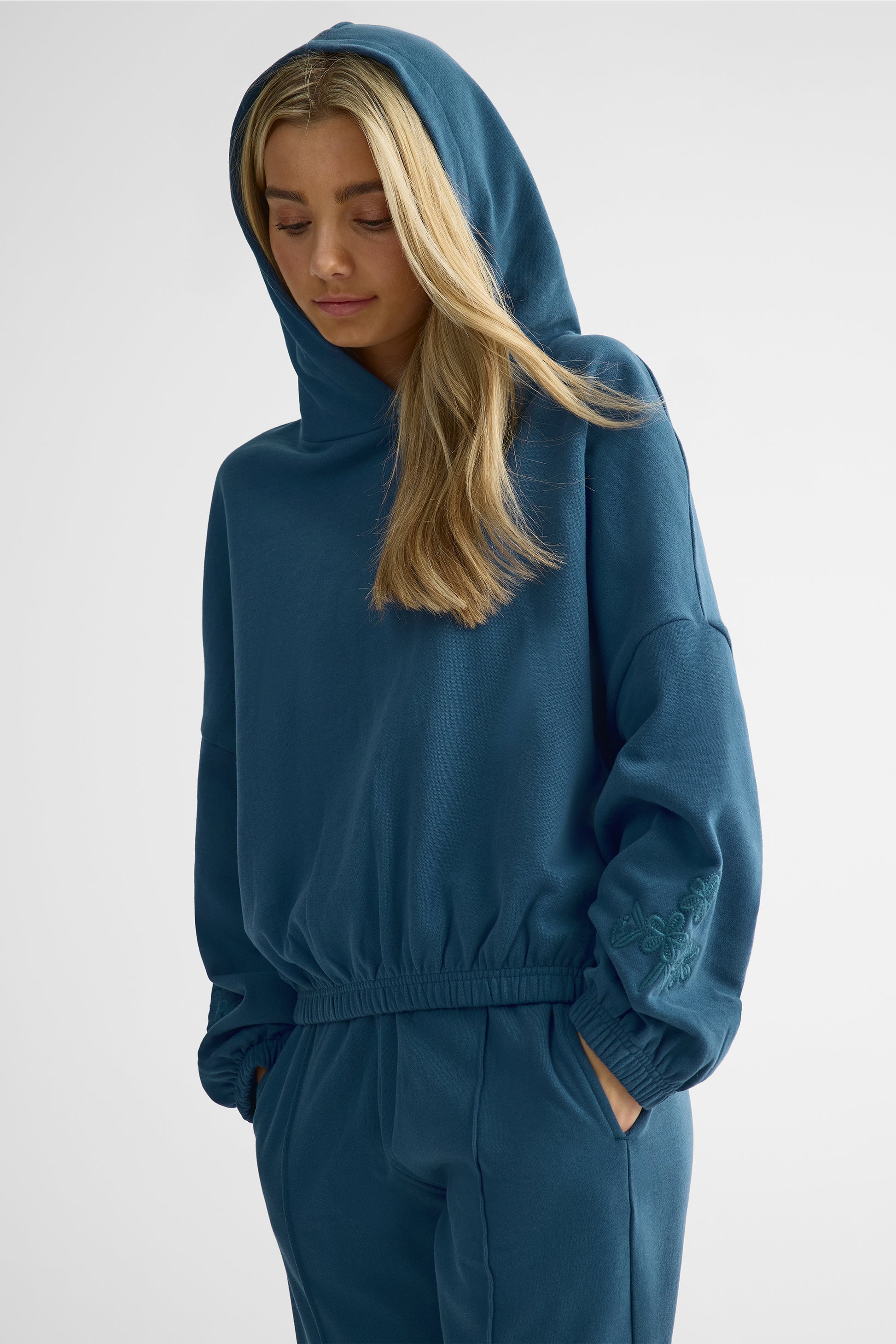 Chandail ouaté à capuchon – Ado fille && MARIN