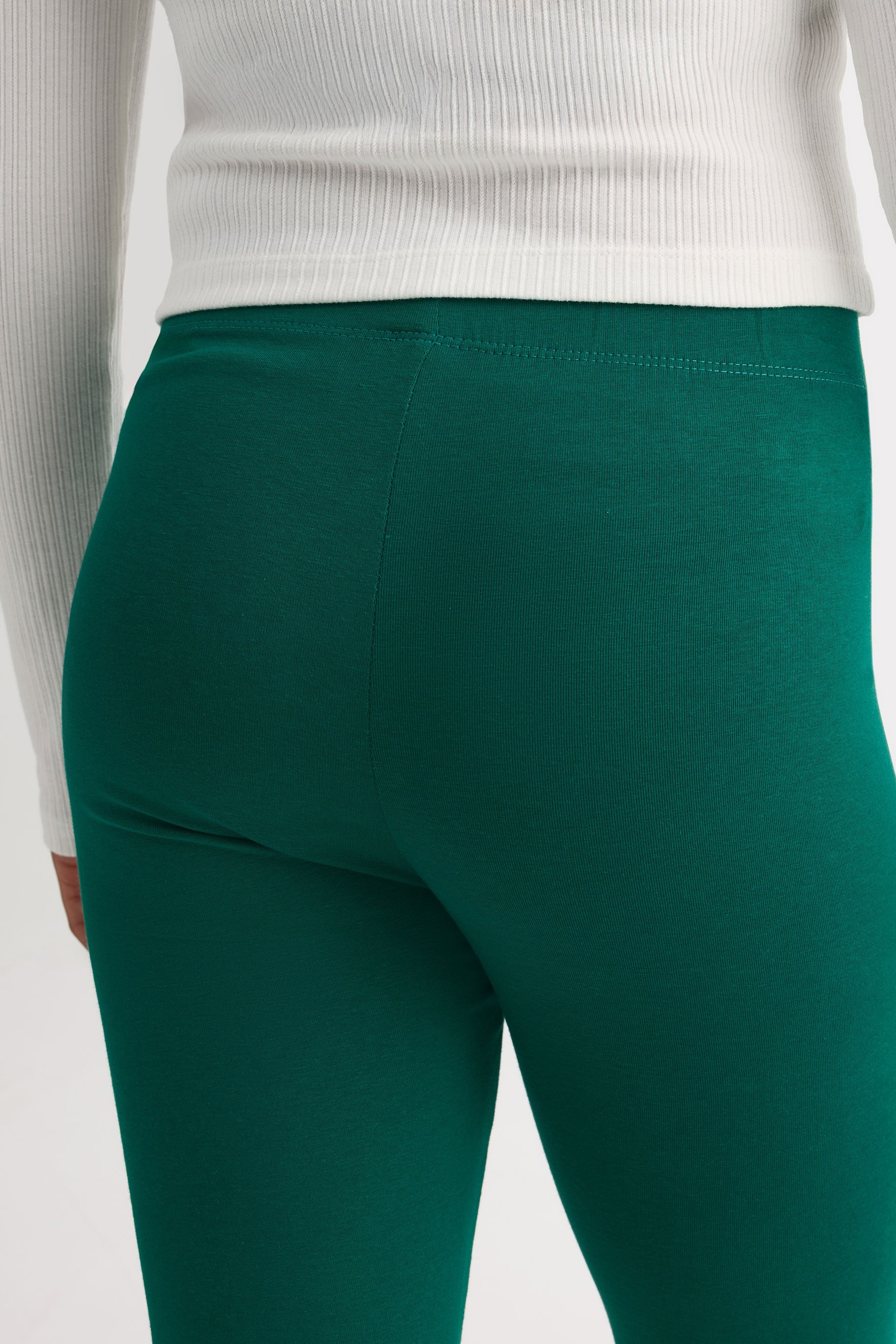 Legging uni en stretch jersey – Ado fille 2/25$ && VERT