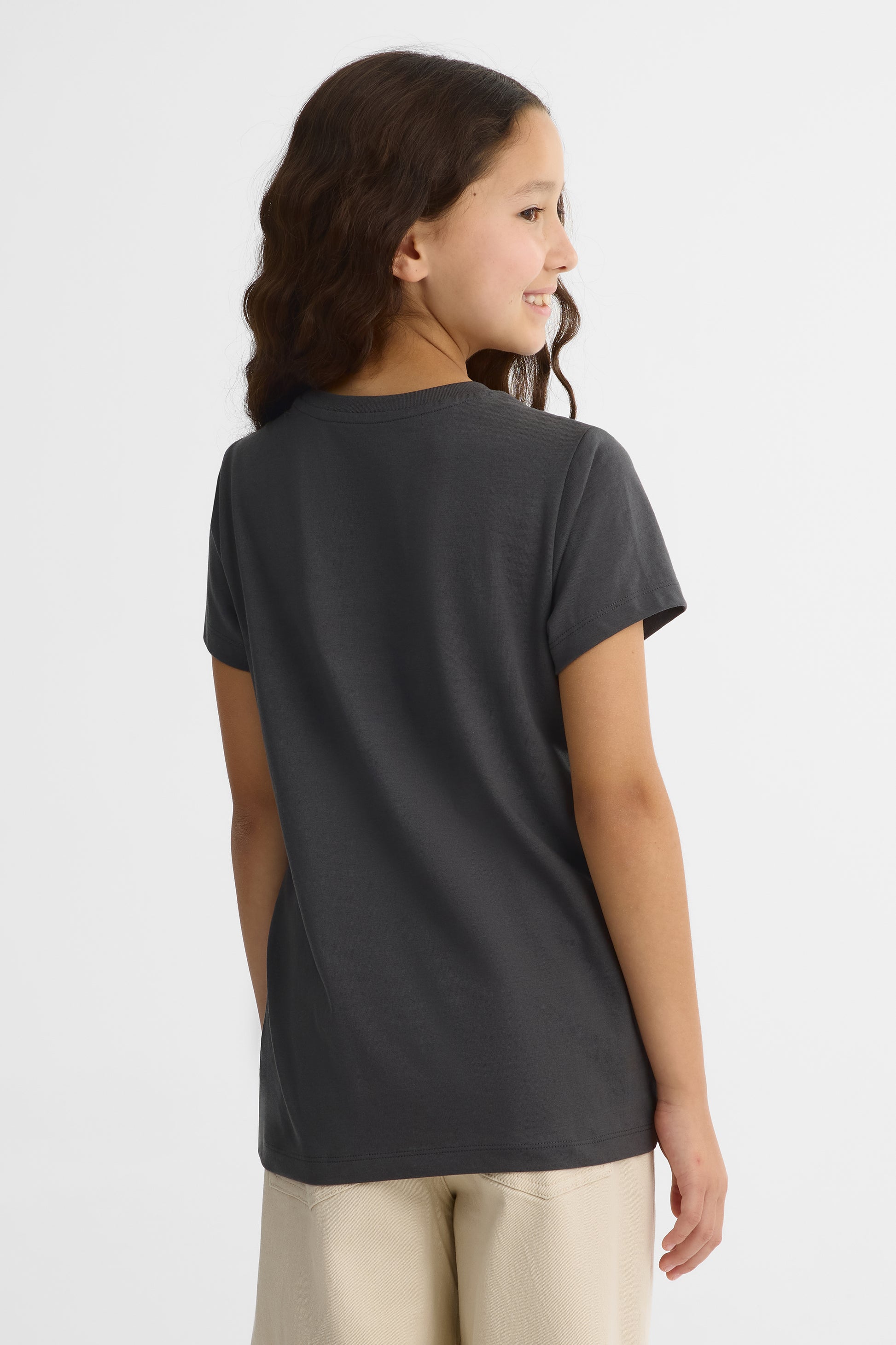 T-shirt graphique manches courtes – Ado fille 2/25$ && CHARBON