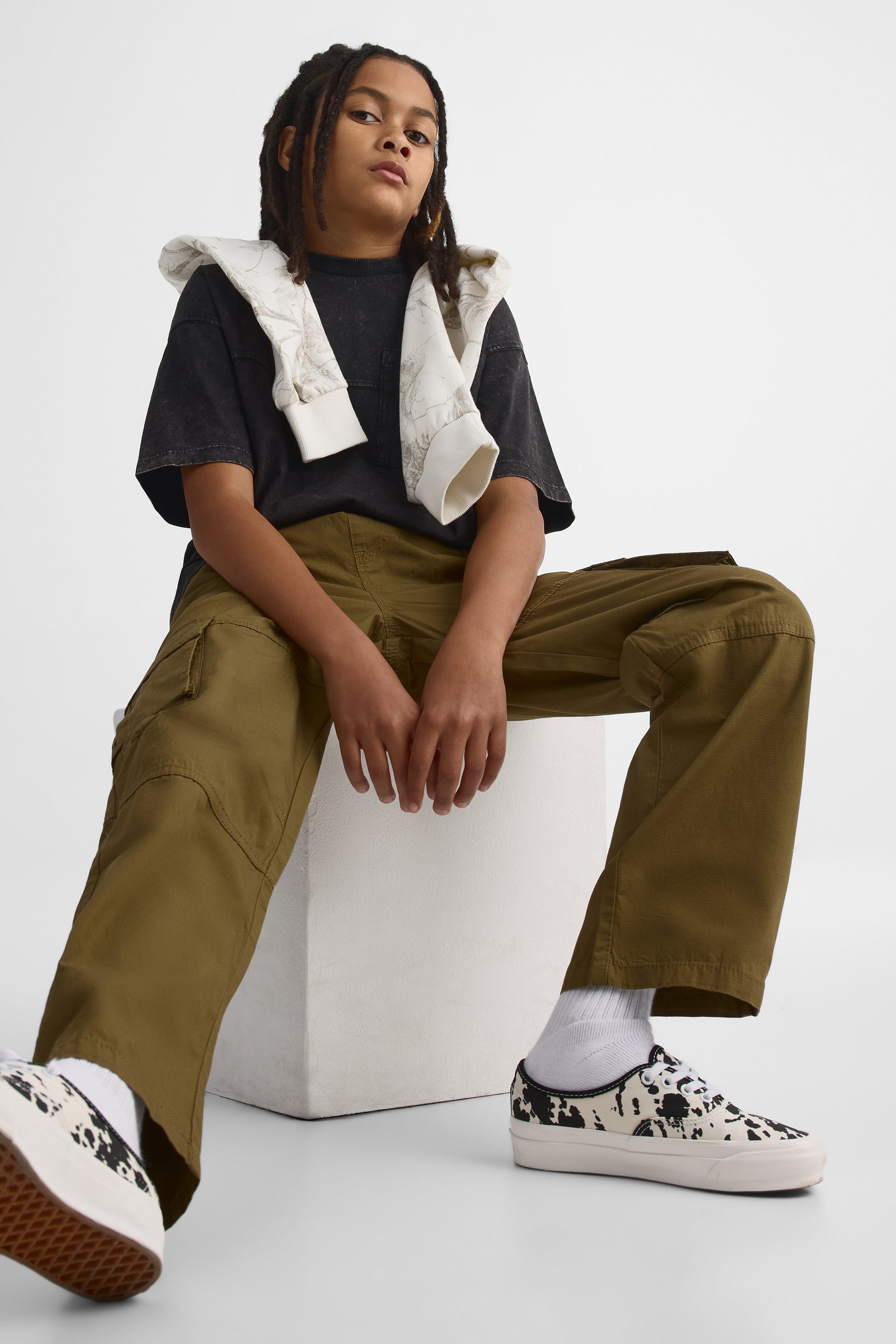 Chandail M/courtes oversize avec poche - Ado garçon && NOIR