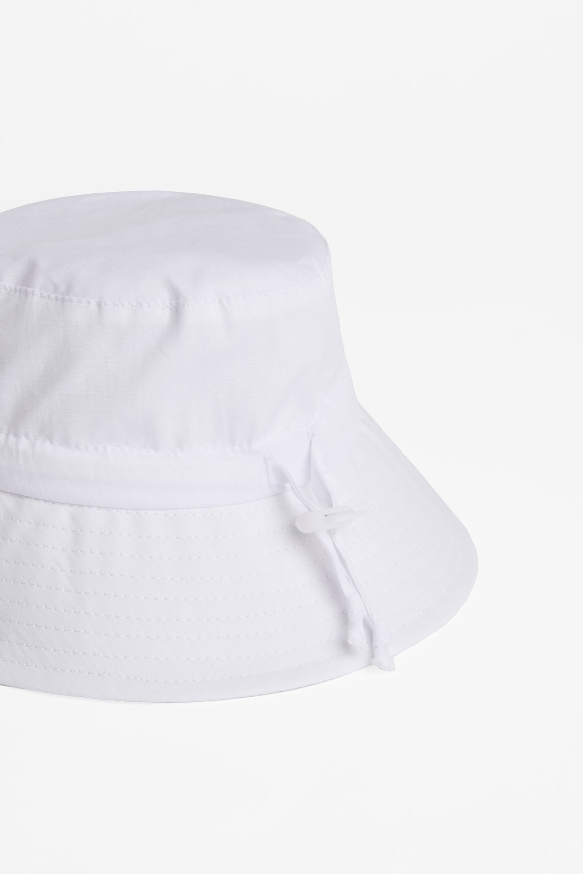 Chapeau bucket uni avec cordon ajustable - Bébé fille 2/20$ && BLANC