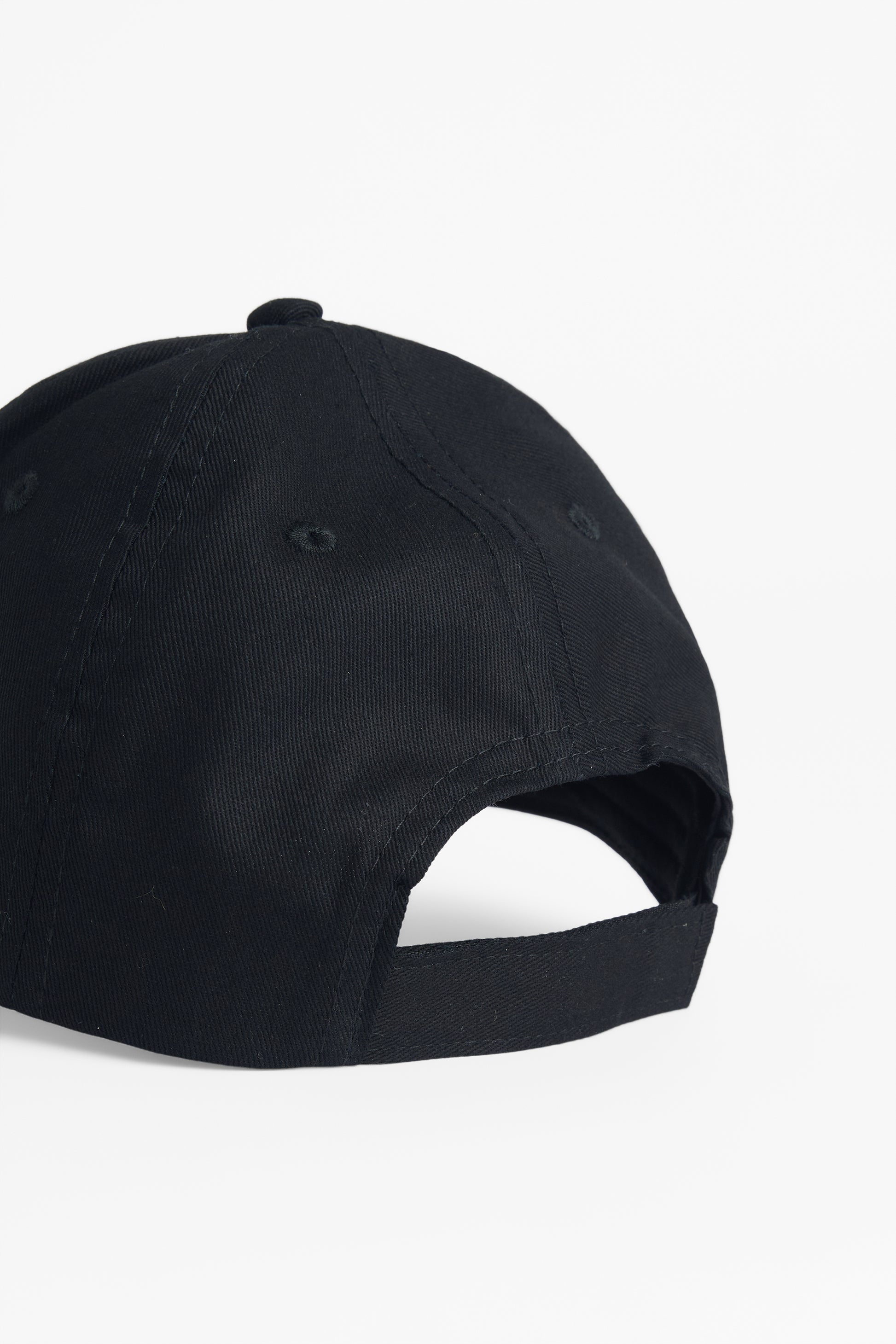 Casquette Velcro ajustable avec patch - Enfant garçon 2/25$ && NOIR