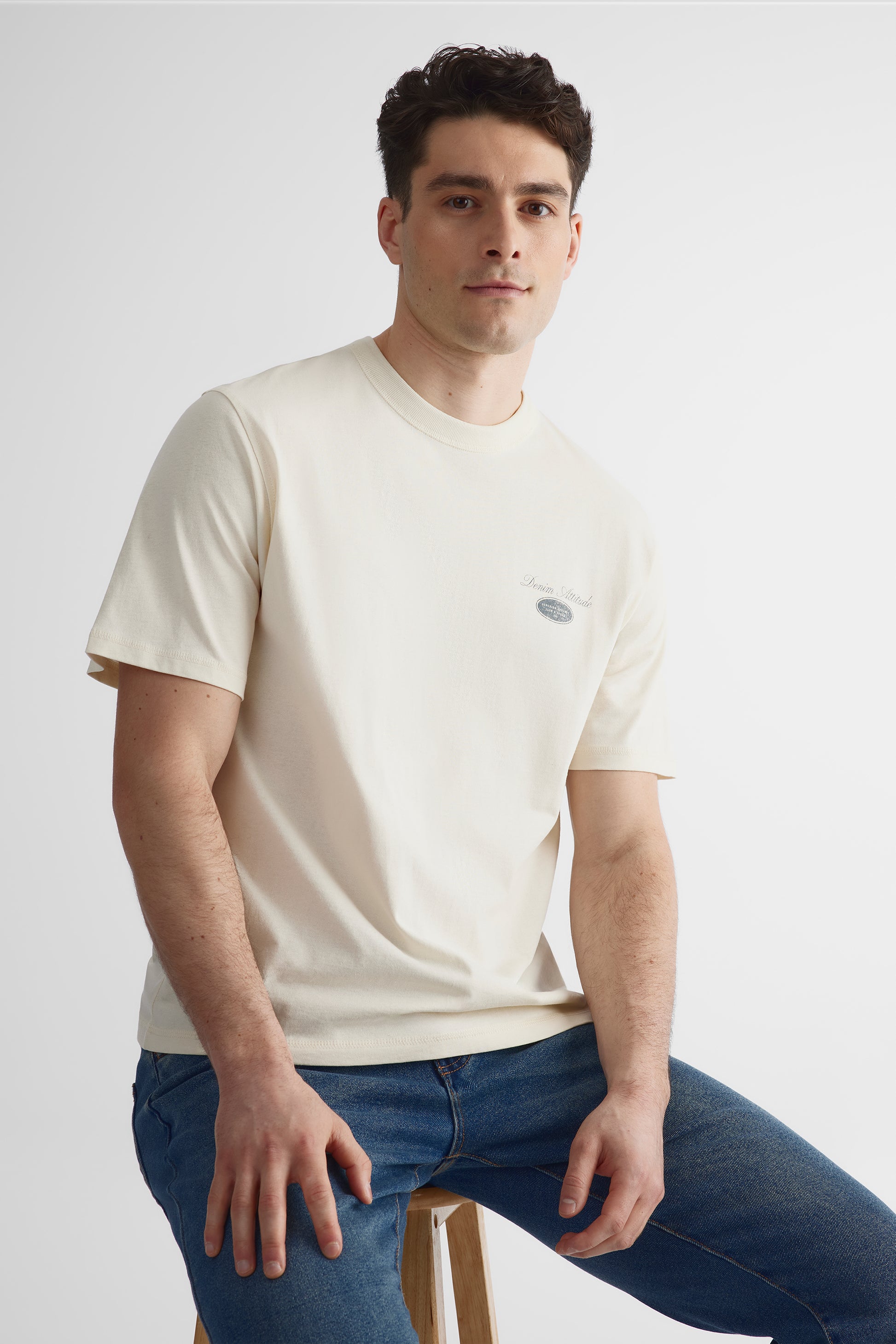 T-shirt M/courtes uni avec logo - Homme && BLANC CASSÉ