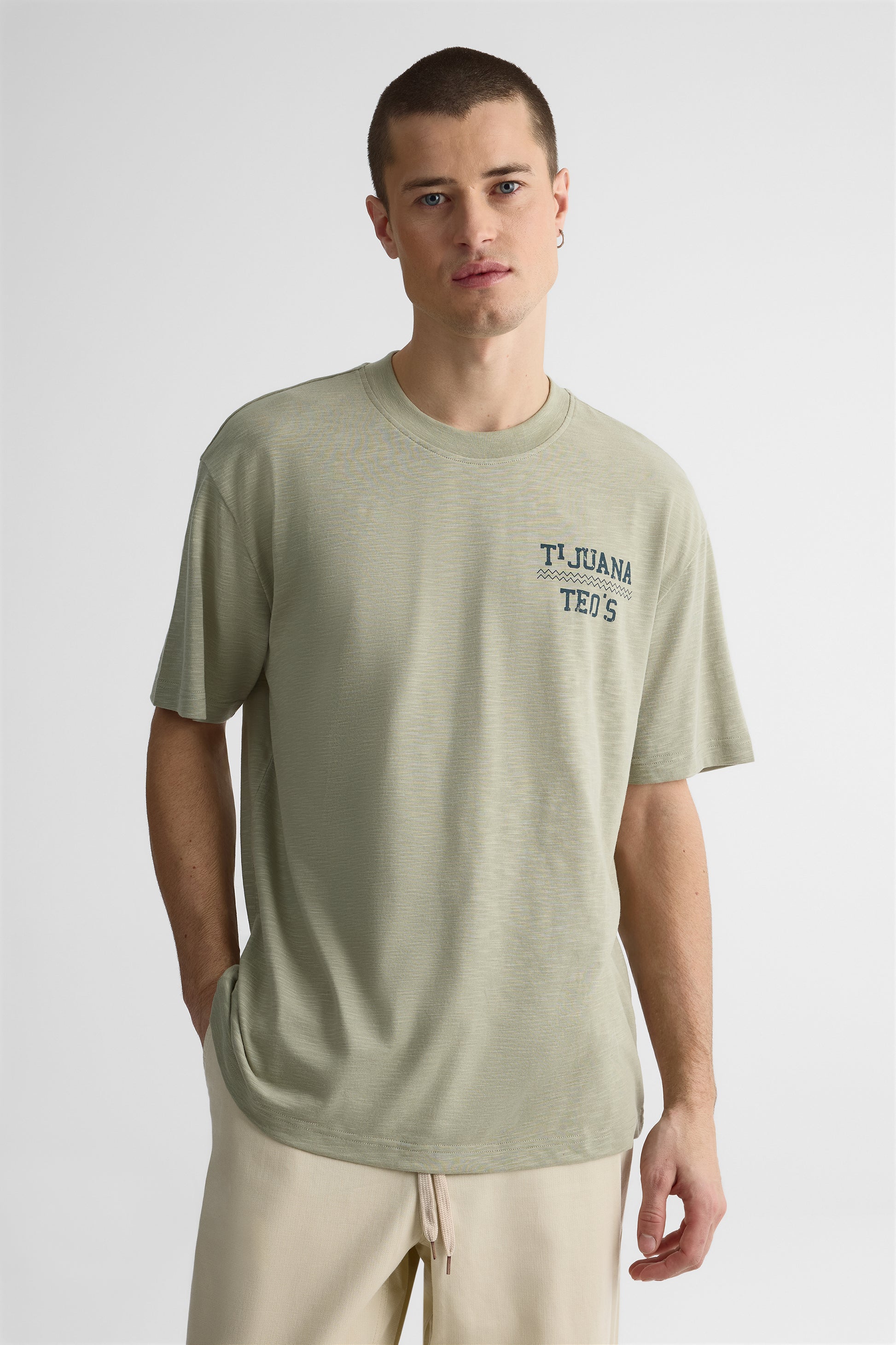 T-shirt graphique col rond coupe ample – Jeune homme && KAKI