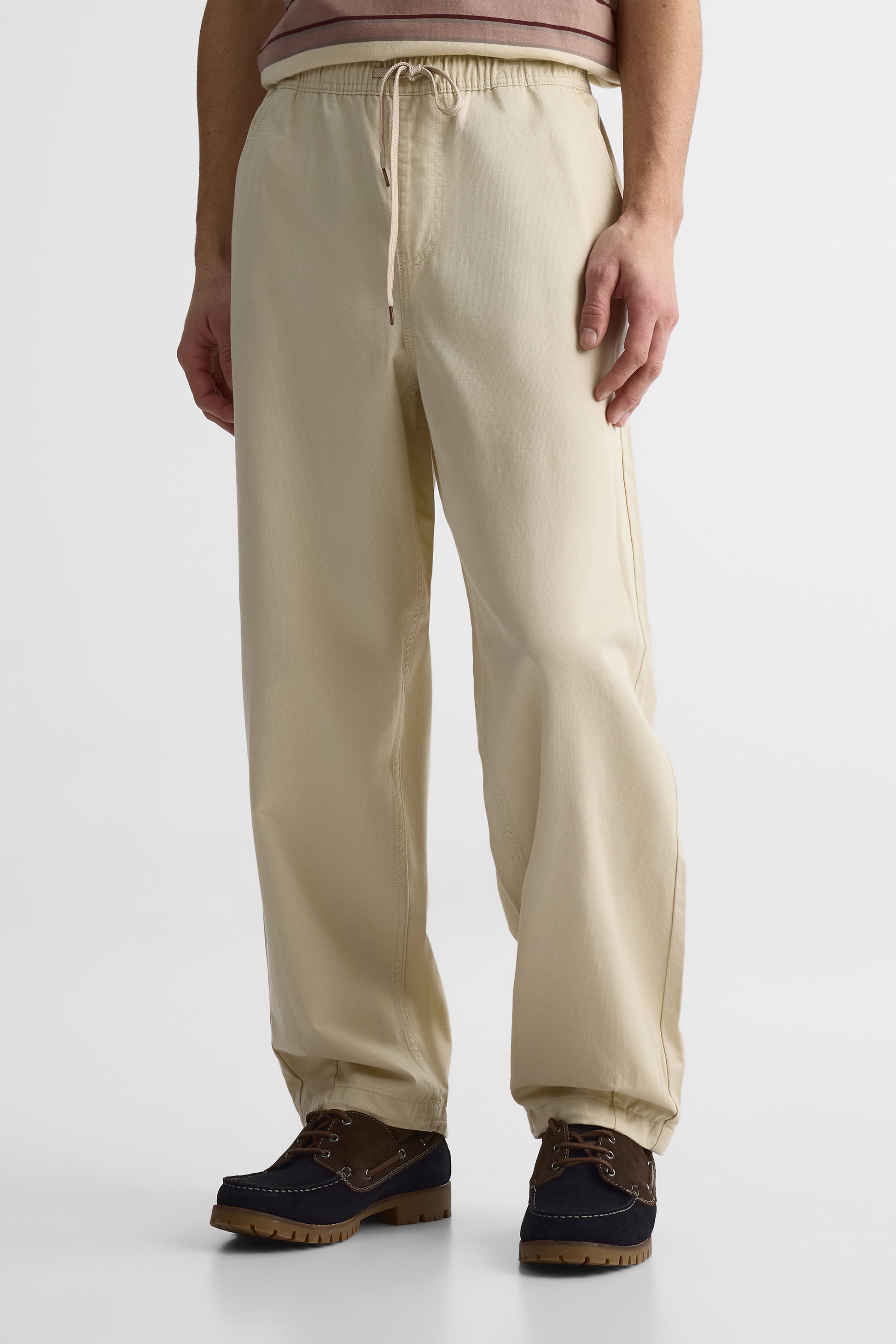 Pantalon ample en herringbone – Jeune homme && BEIGE