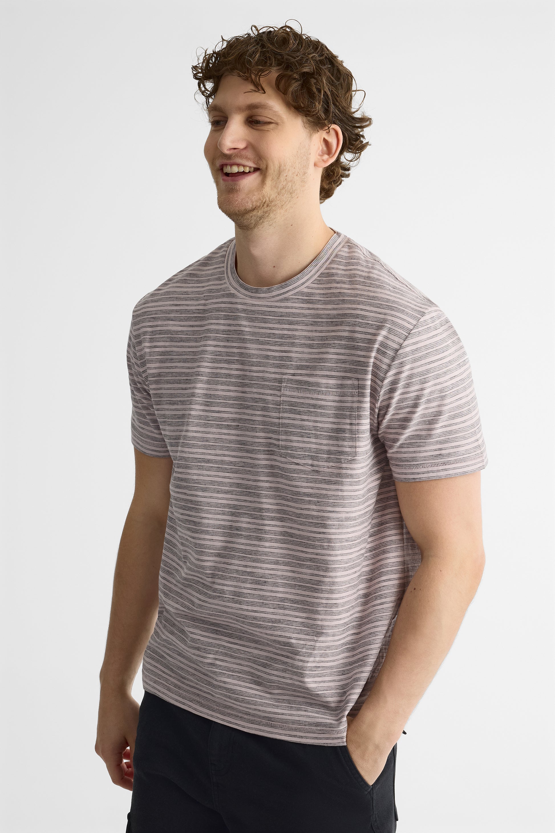 T-shirt rayé à col rond avec poche – Homme && ROSE MULTI