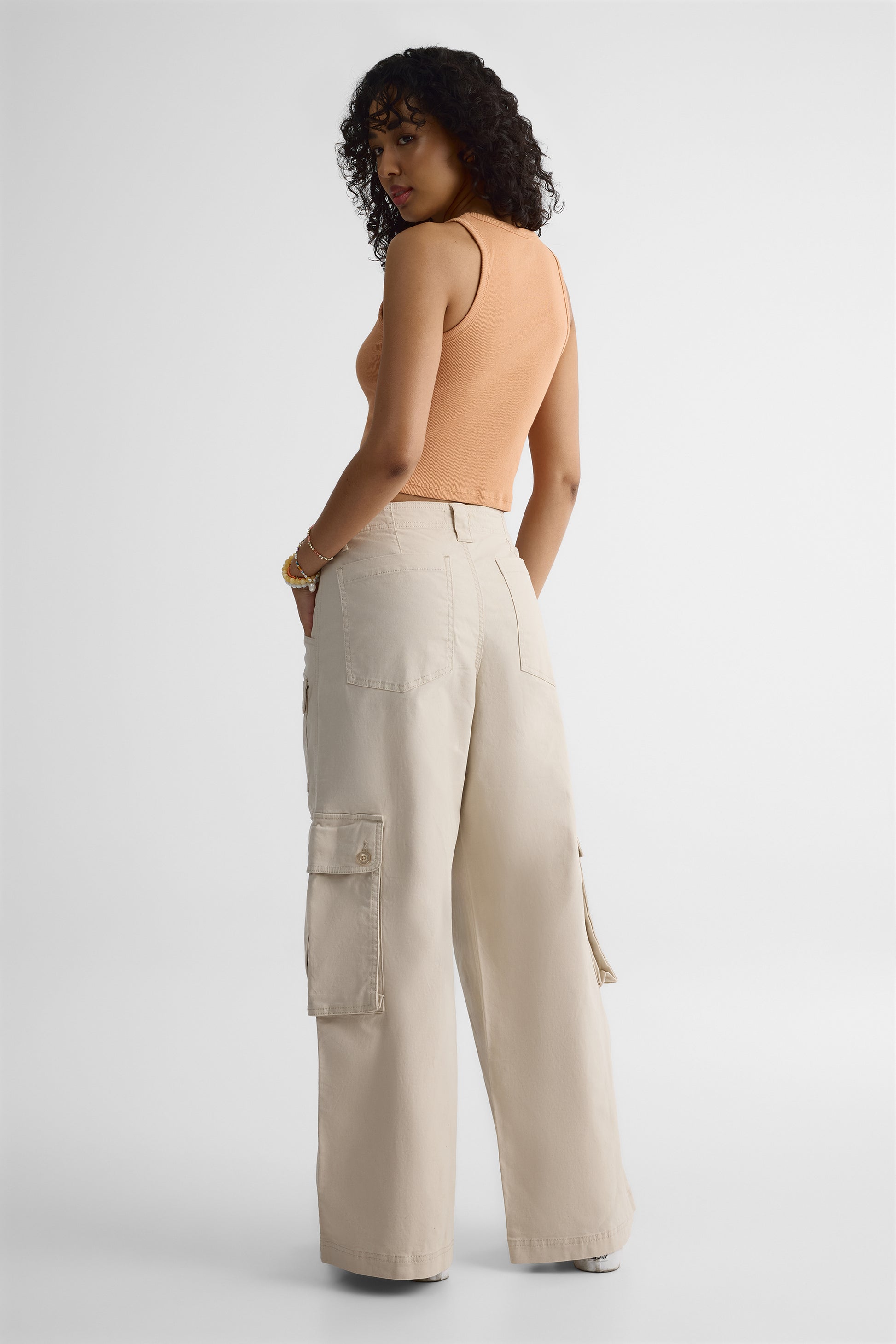 Pantalon cargo full baggy en coton recyclé - Femme && BEIGE
