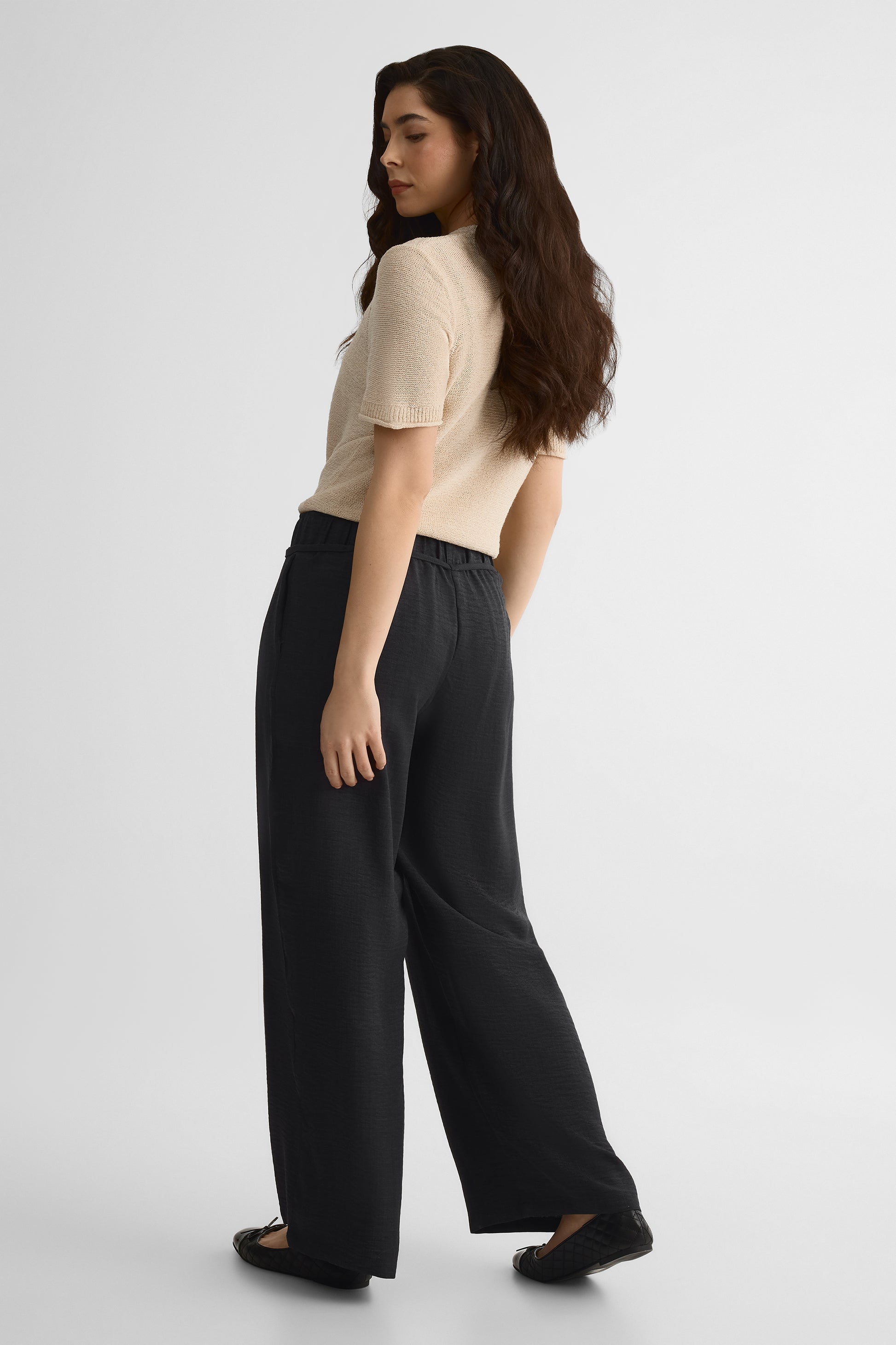 Pantalon élastique à taille haute – Femme && CHARBON