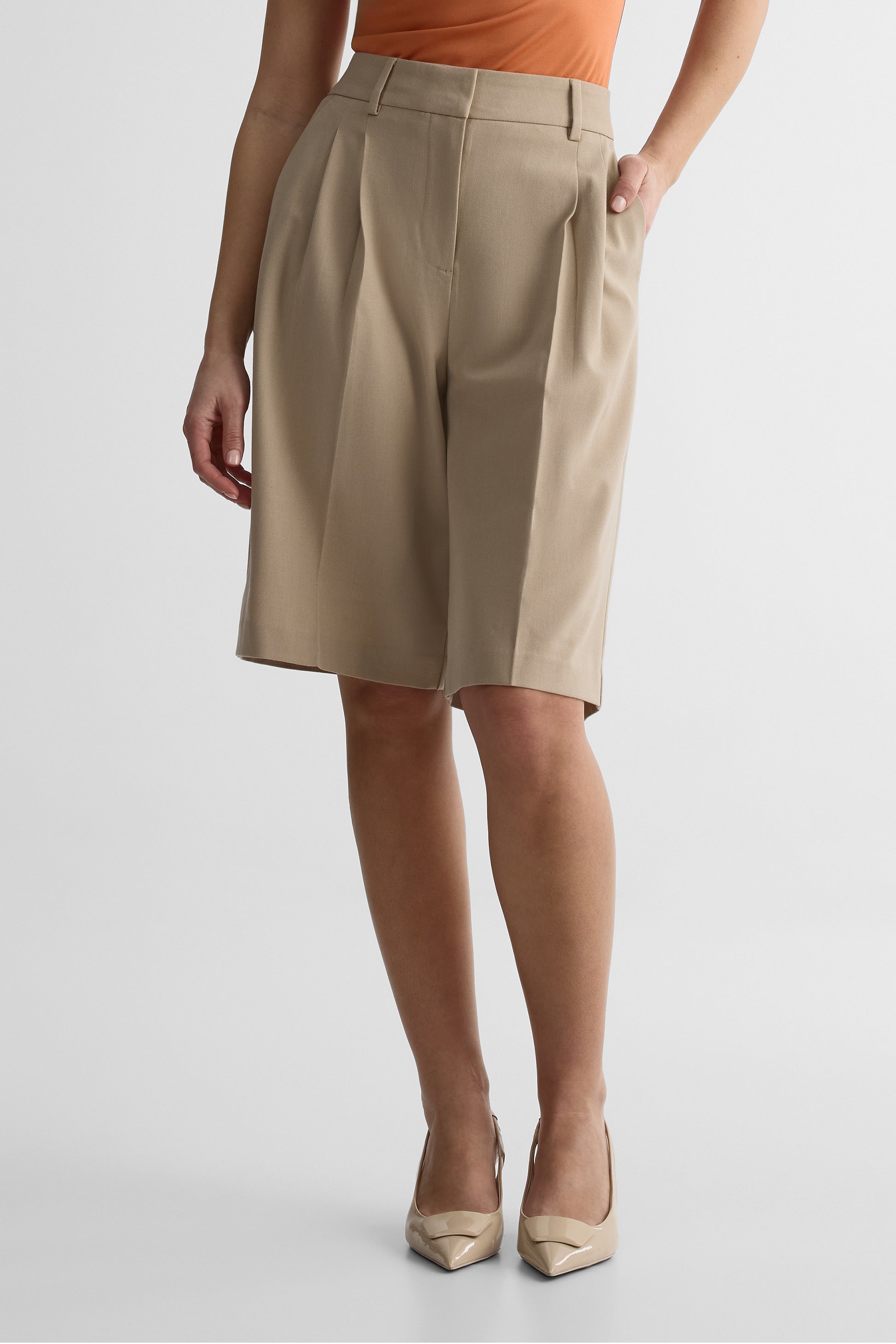 Bermuda taille haute plissé – Femme && BEIGE
