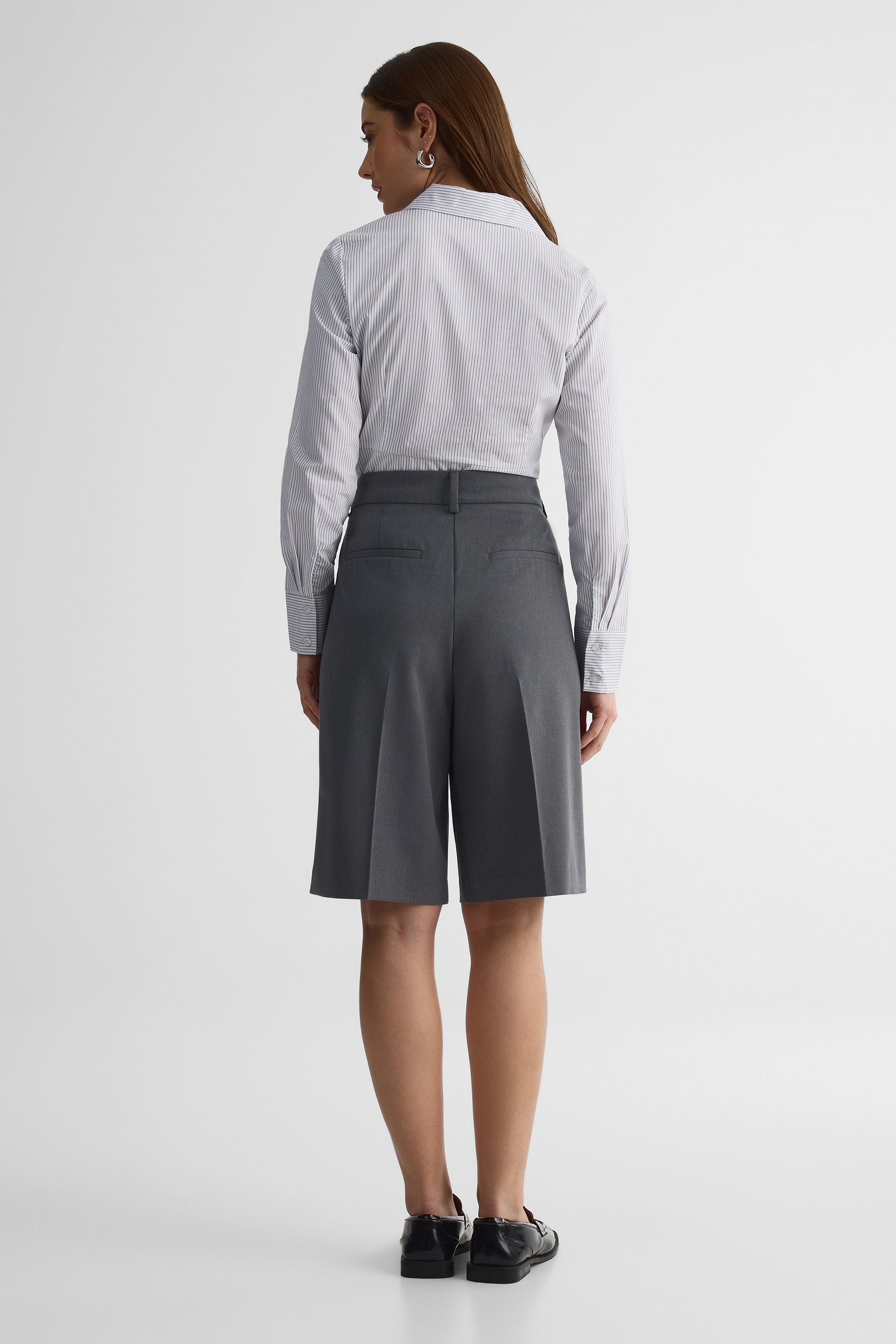 Bermuda taille haute plissé – Femme && GRIS MIXTE