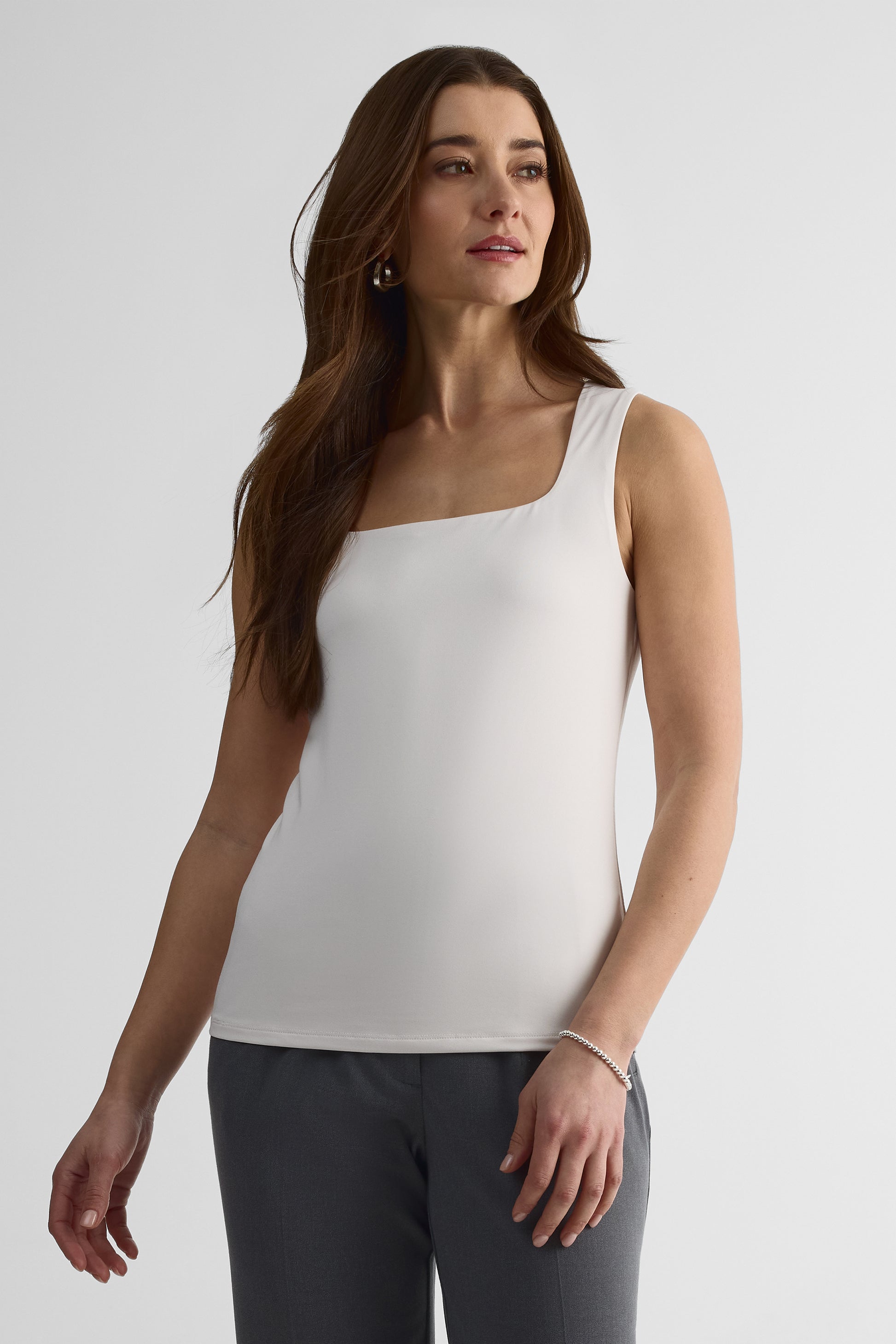 Camisole ajustée col carré – Femme && BLANC CASSÉ