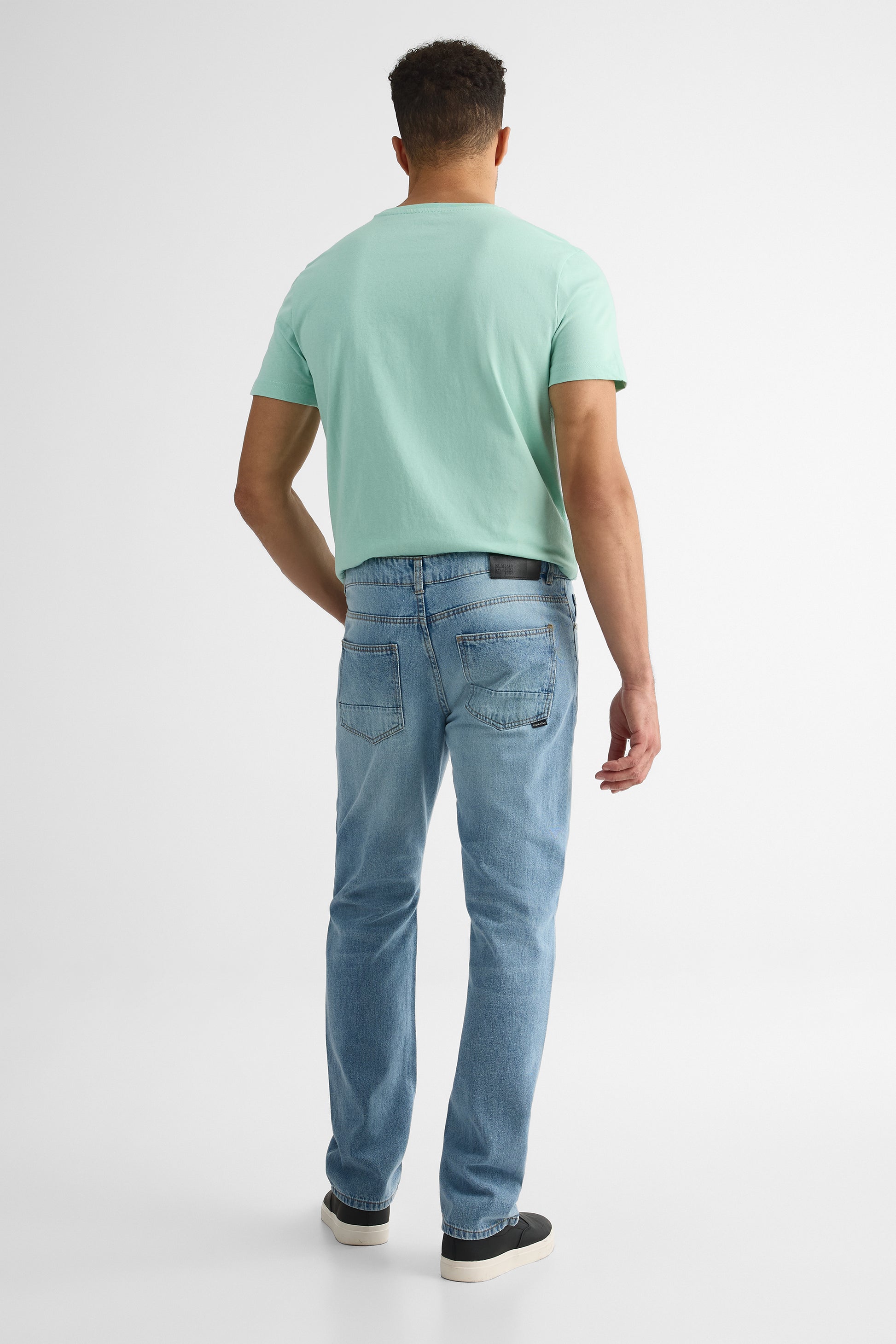 Jeans 5 poches ajusté en denim rigide - Homme && DENIM PALE
