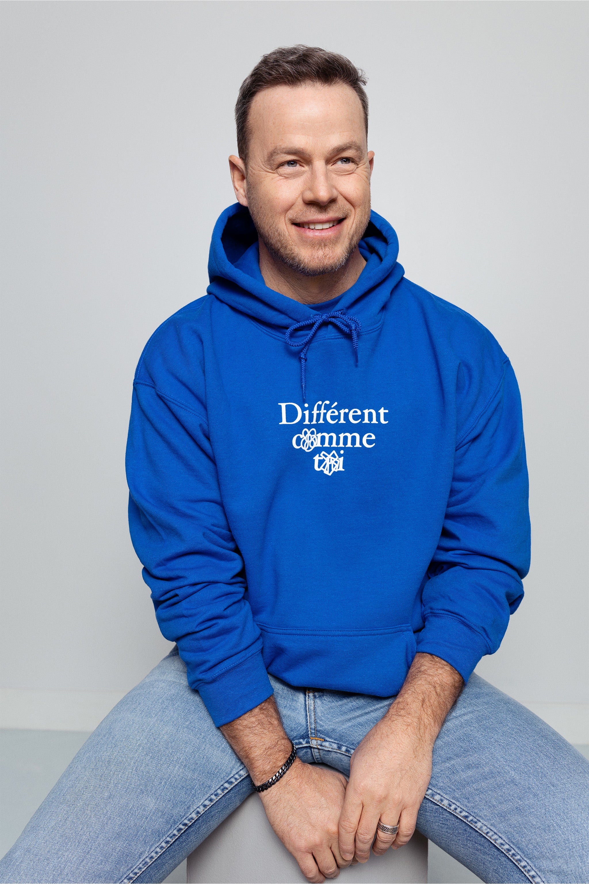 Chandail à capuchon ouaté unisexe à imprimé, Différent comme && BLEU