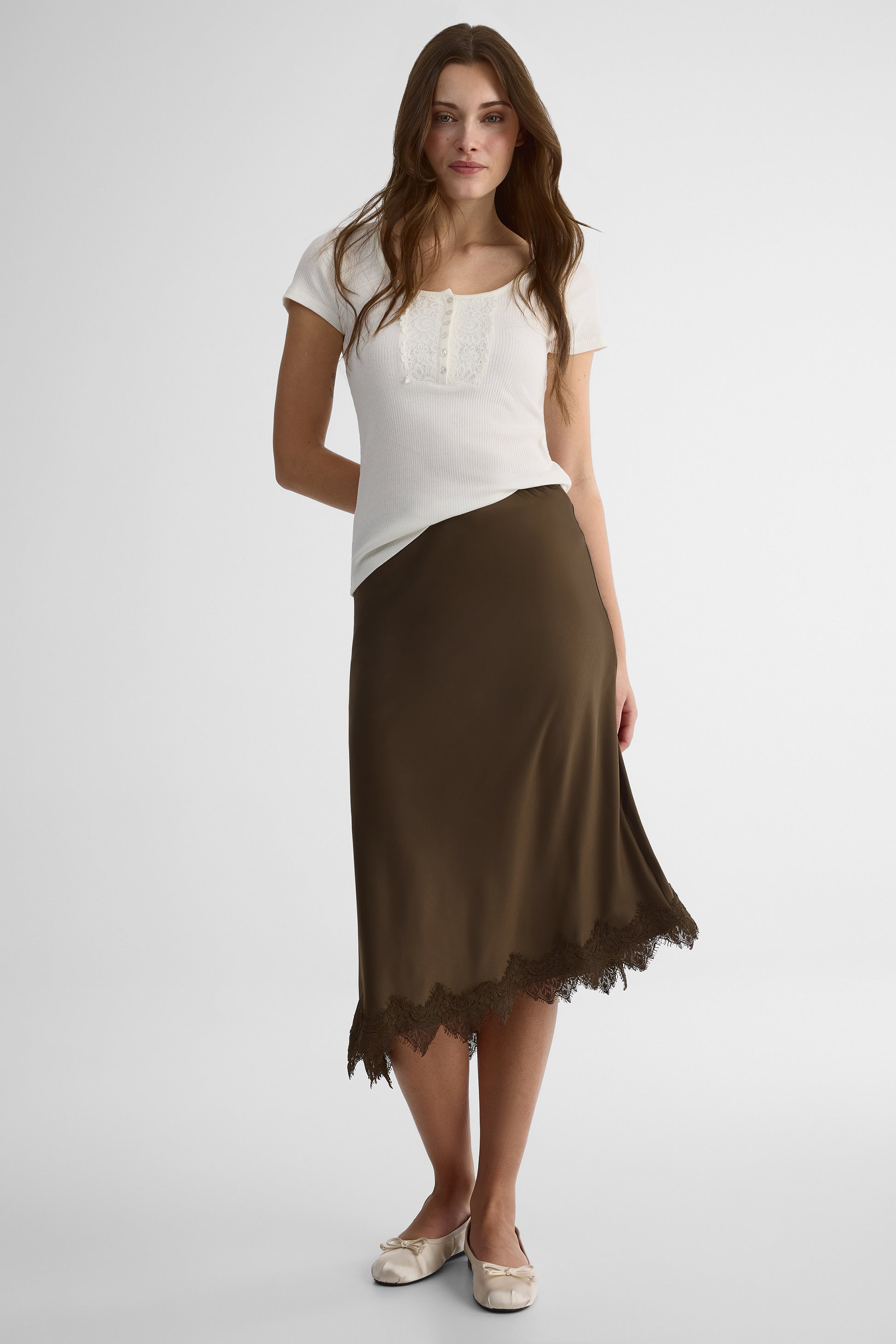 Jupe midi satin à détail en dentelle – Femme && BRUN/MULTI