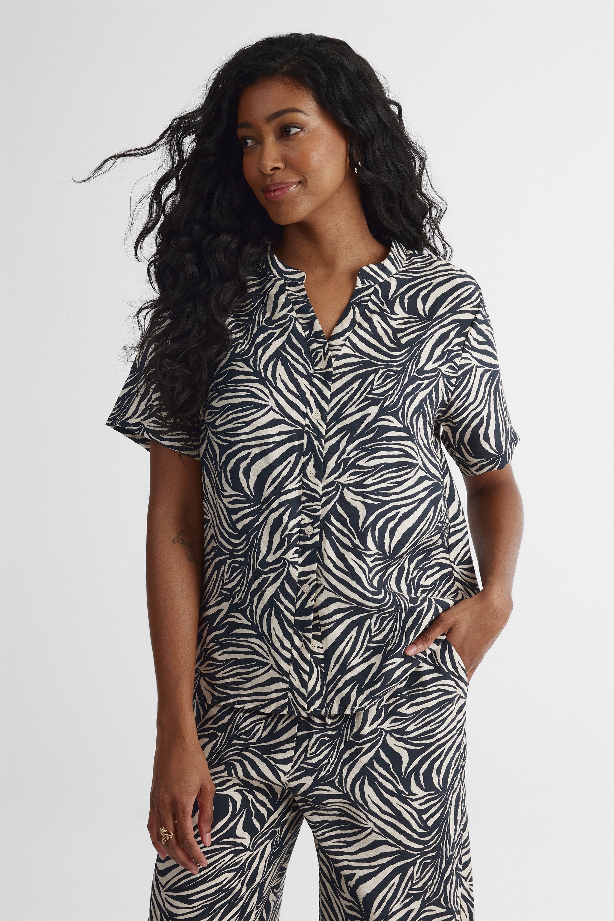 Chemisier manches courtes uni – Femme && NOIR