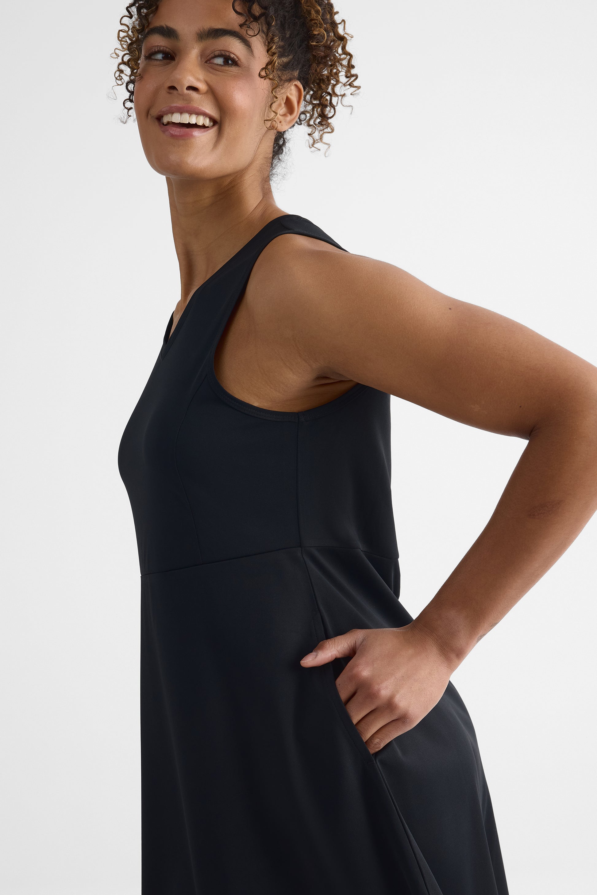 Robe skort semi-haute avec fente - Femme && NOIR