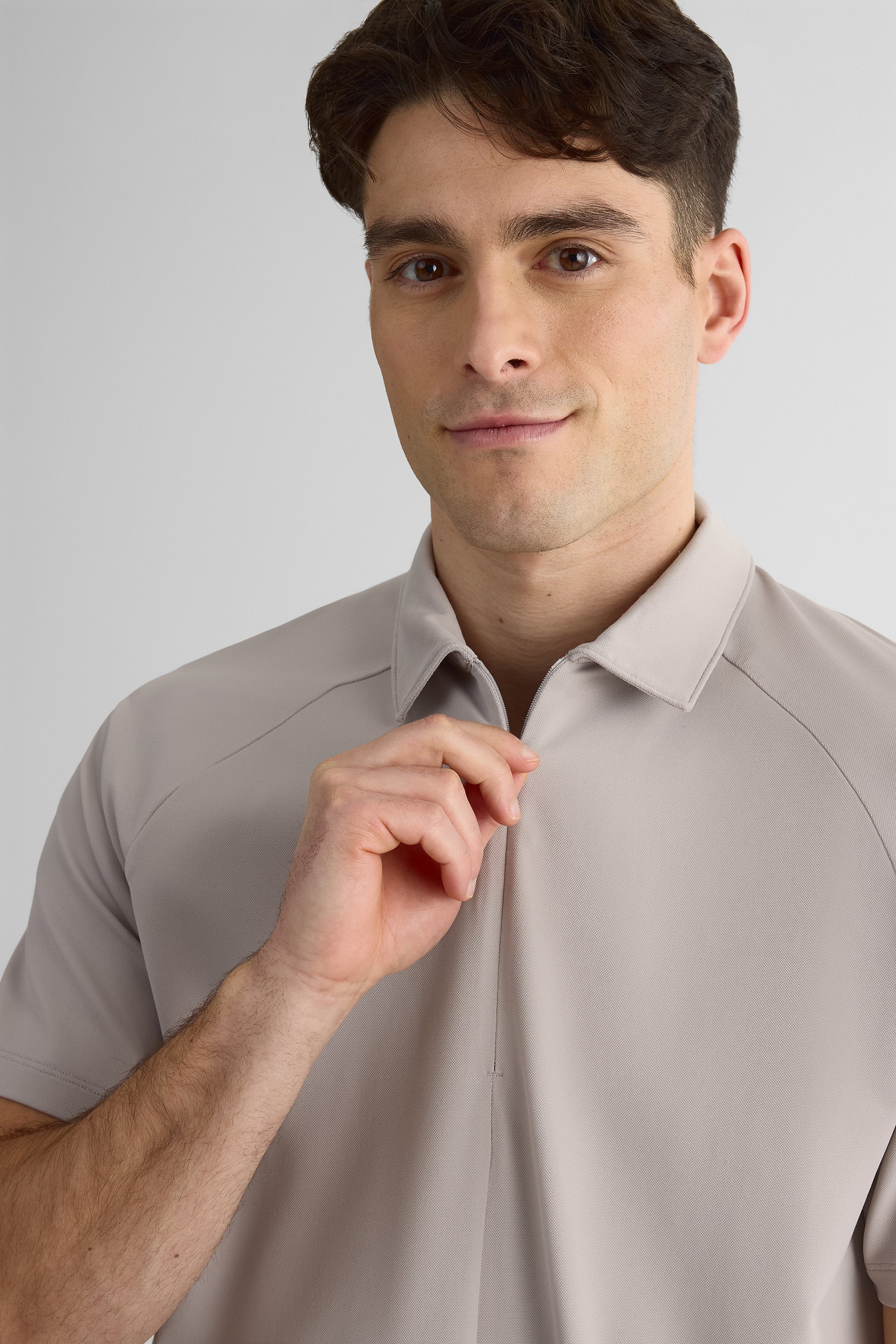 Chandail polo à manches courtes - Homme && TAUPE