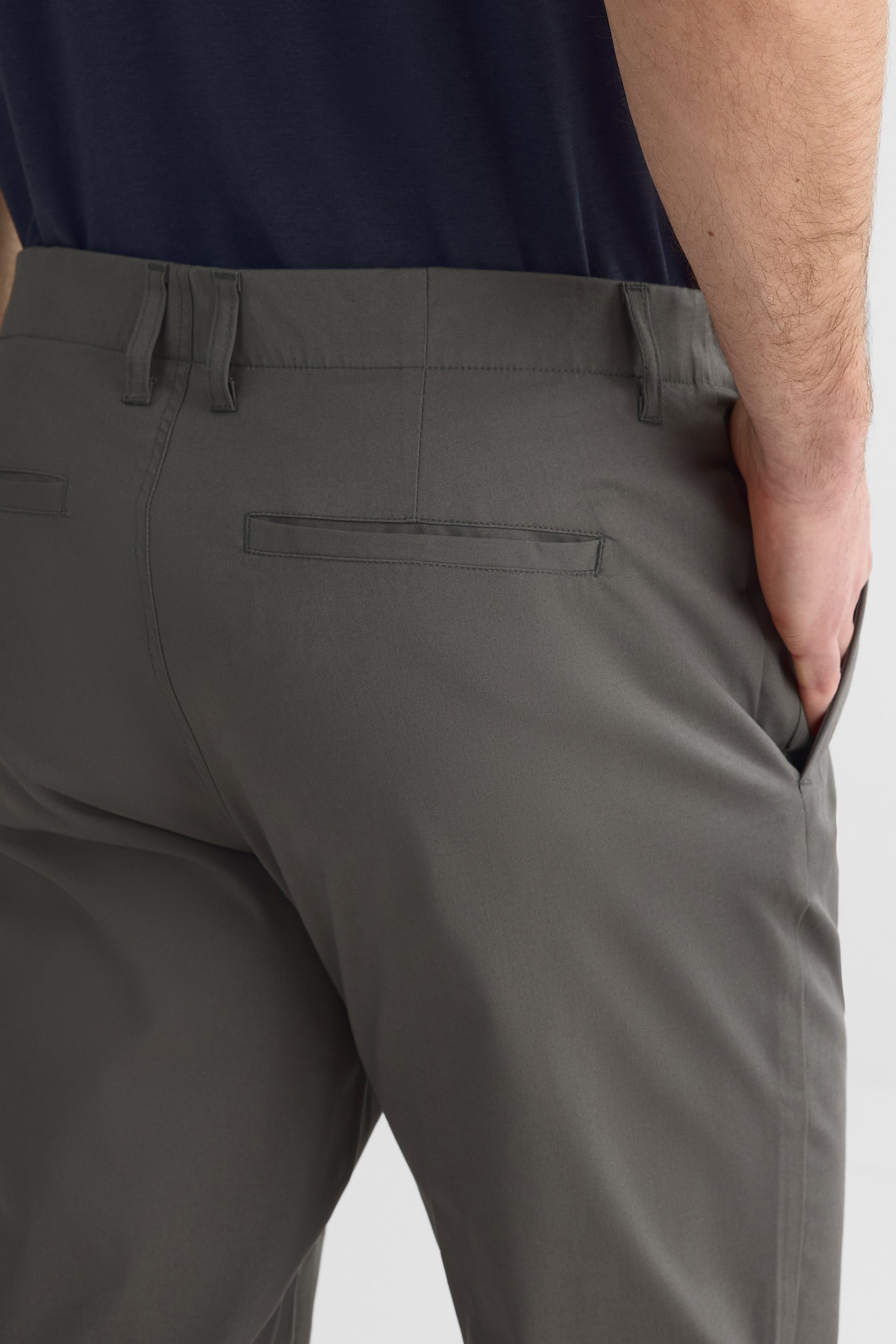 Pantalon technique à poches - Homme && CHARBON
