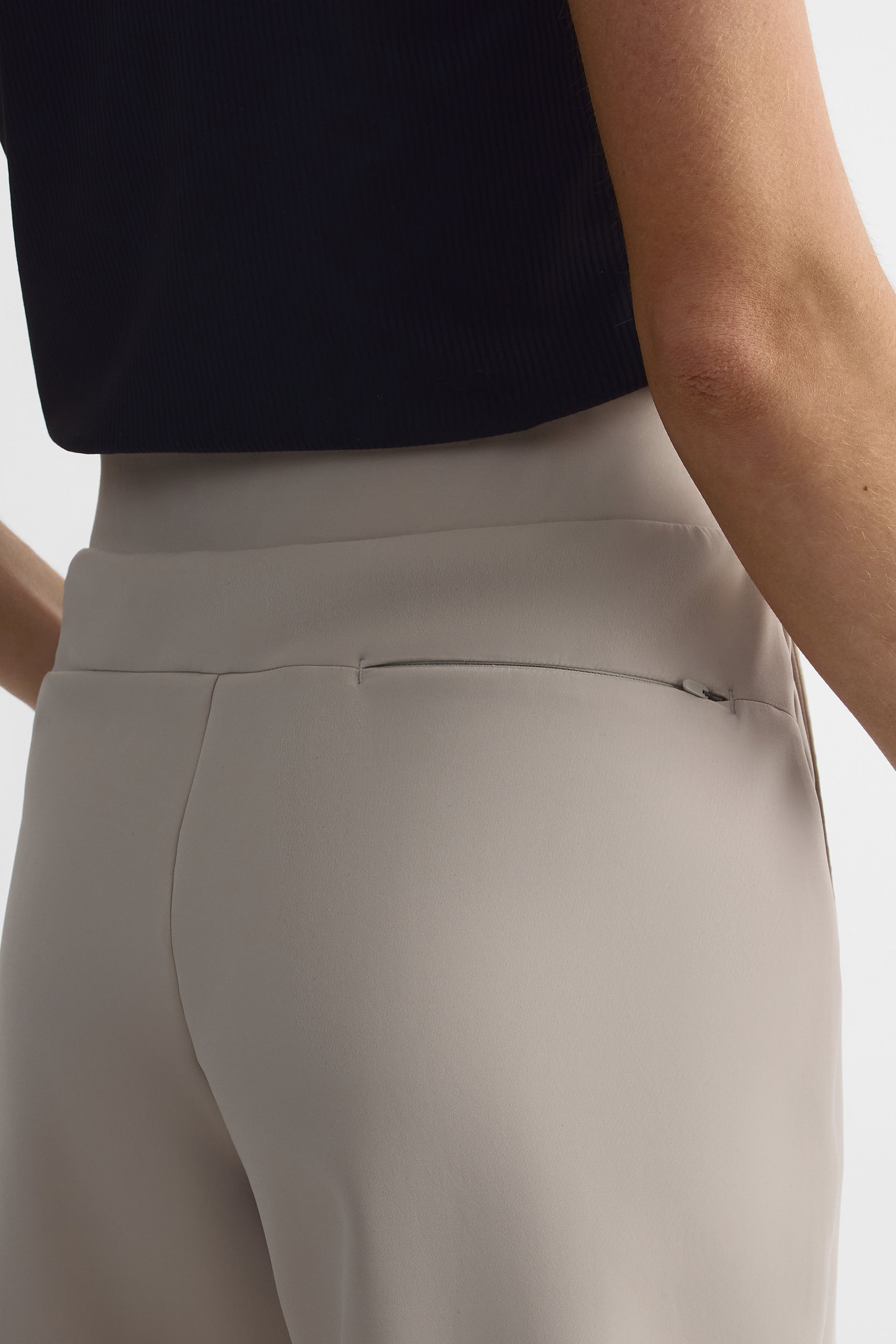 Femmes - Short && BEIGE