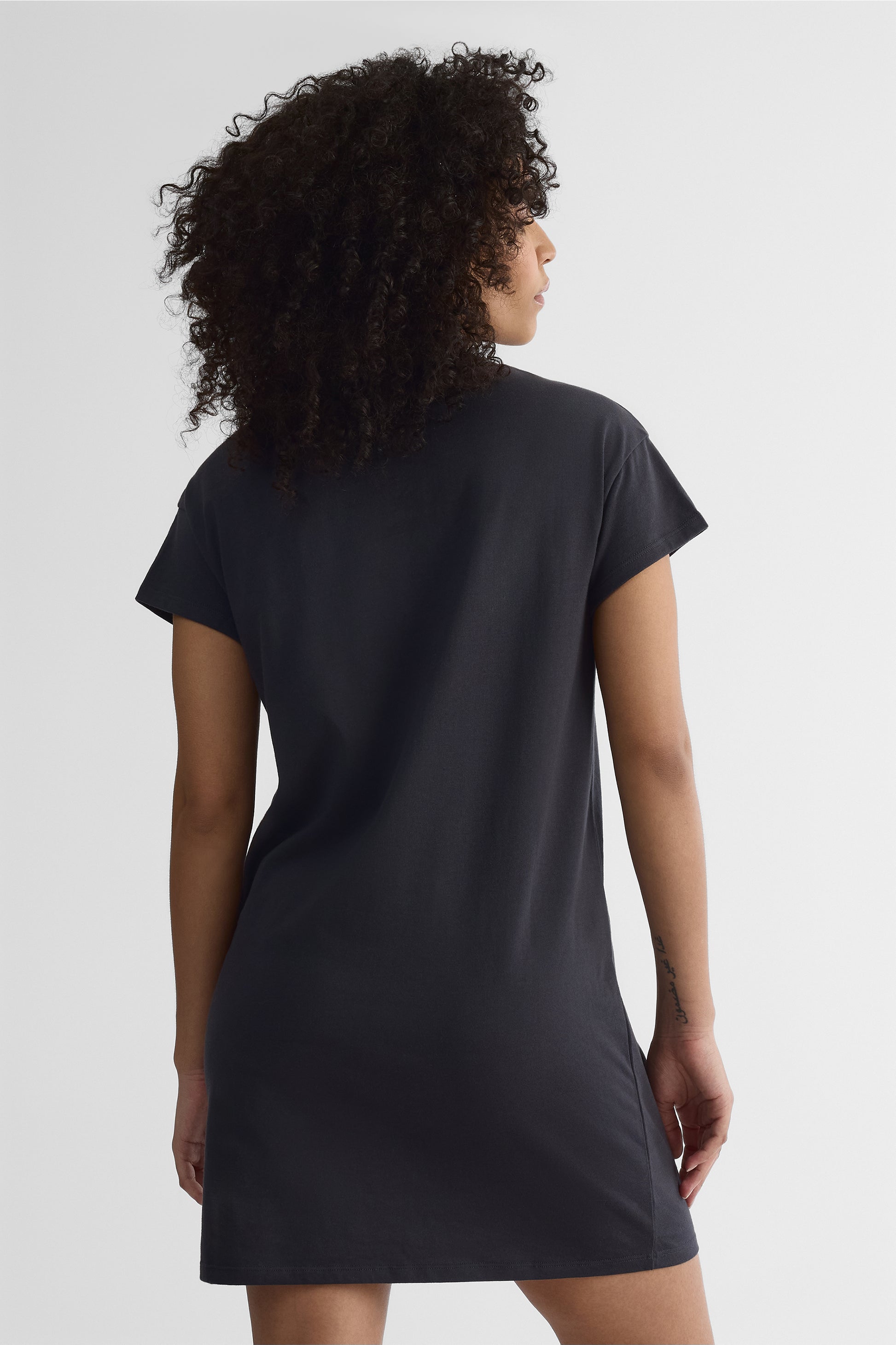 Robe manches courtes col rond - Femme && CHARBON