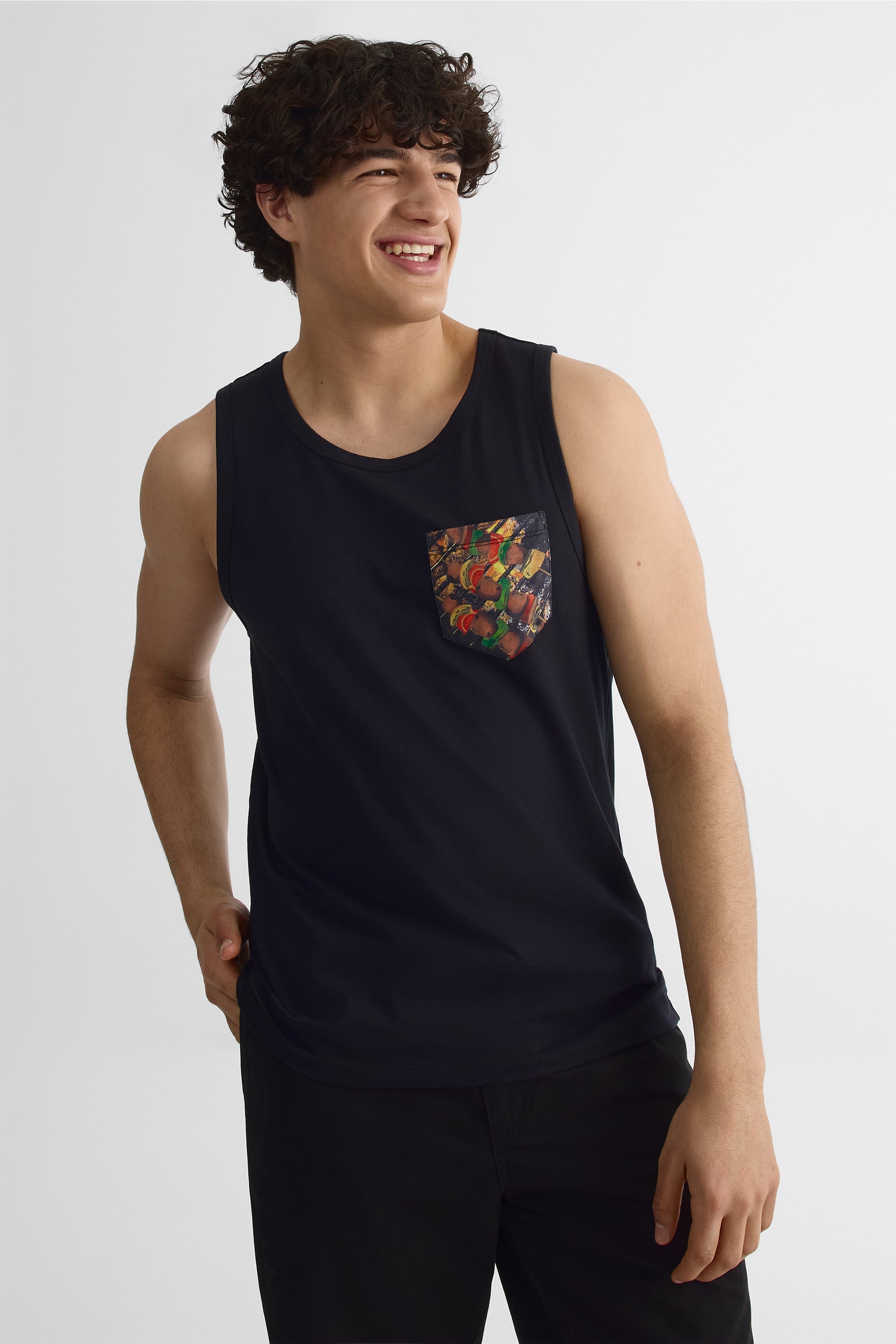 T-shirt à poche imprimée - Homme && NOIR