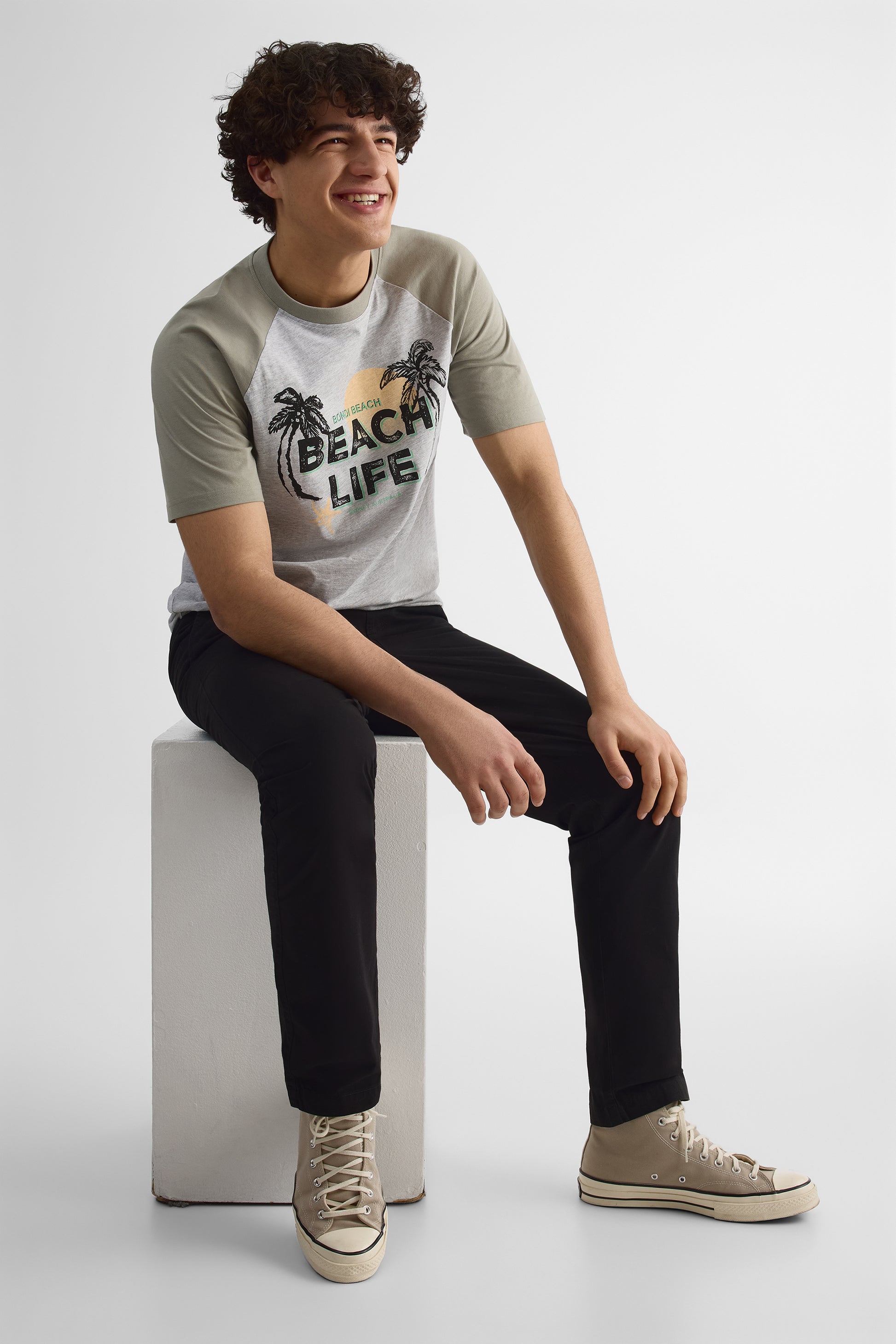 T-shirt à manches courtes - Homme && GRIS