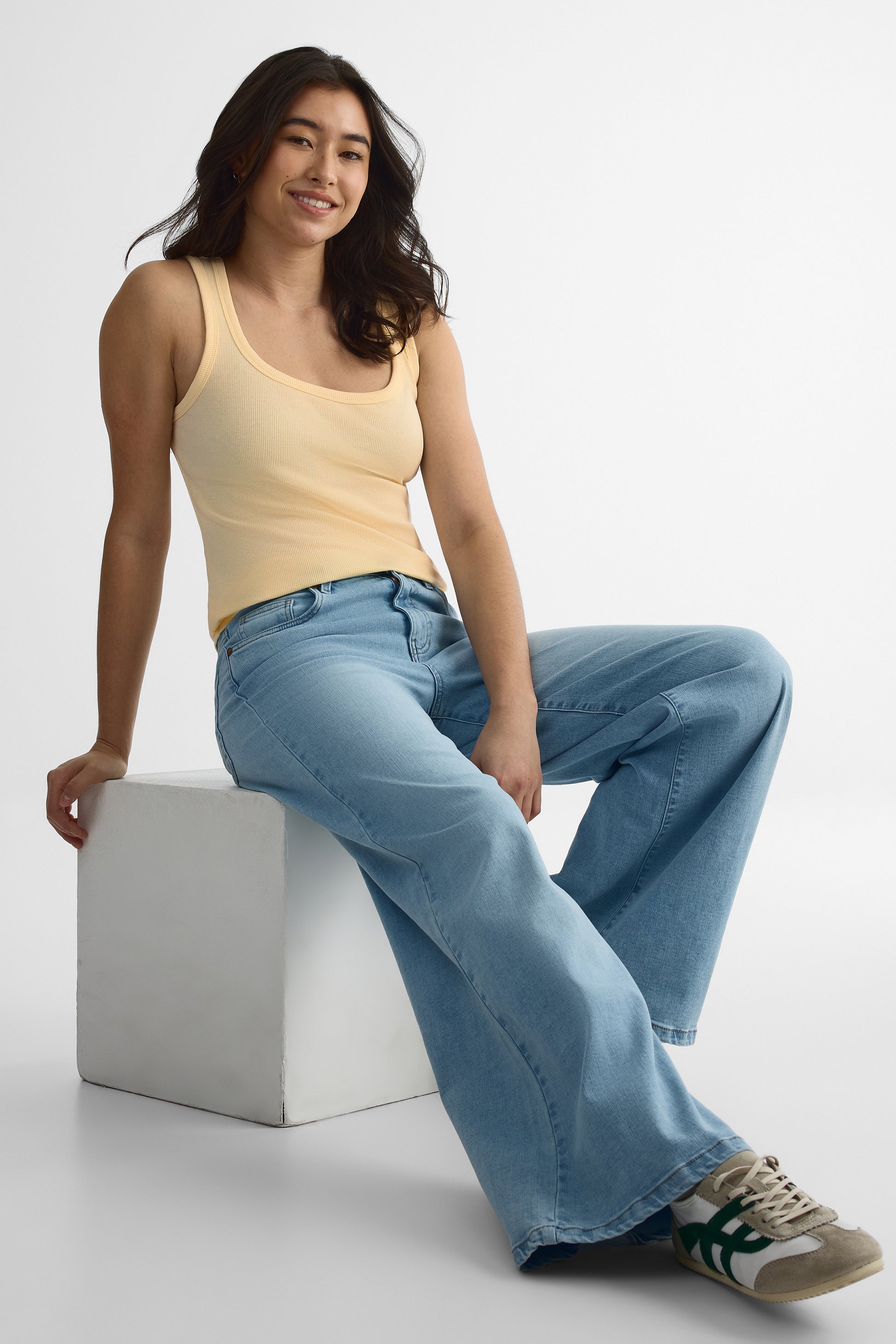 Camisole ajustée col rond en coton - Femme && JAUNE