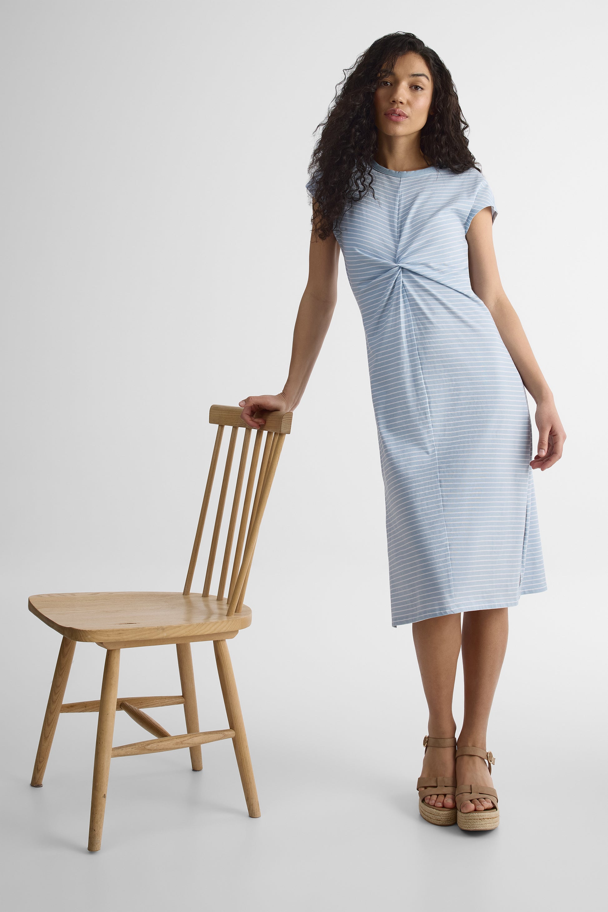 Robe à manches courtes nouée devant - Femme && BLEU MULTI
