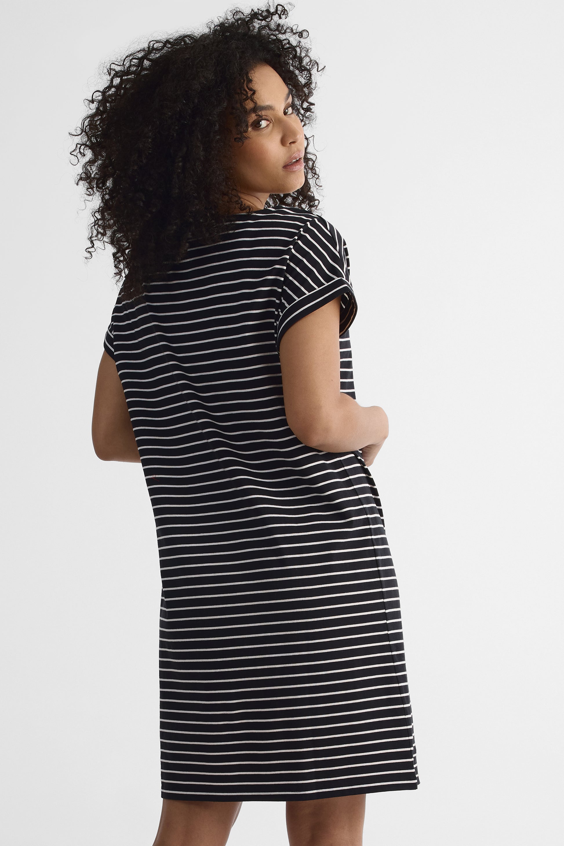 Robe à manches courtes - Femme && NOIR/MULTI