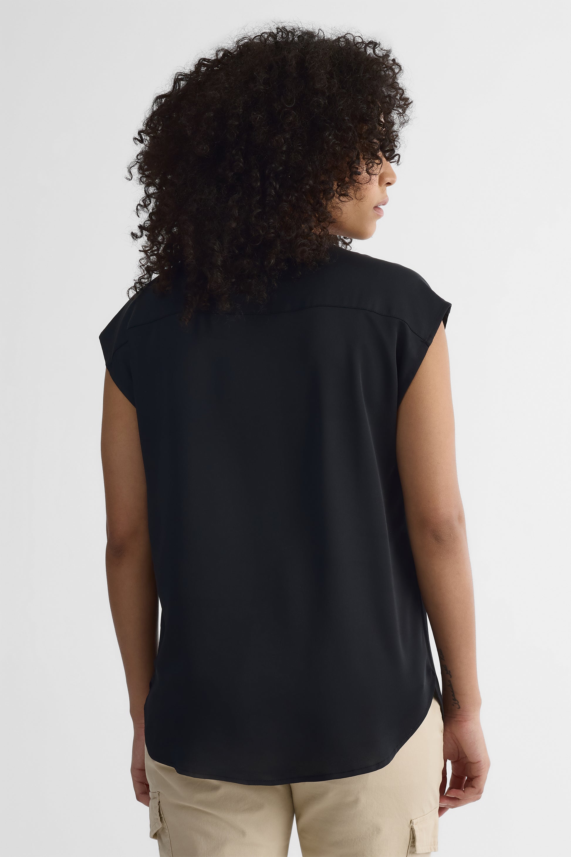 Blouse à manches courtes - Femme && NOIR