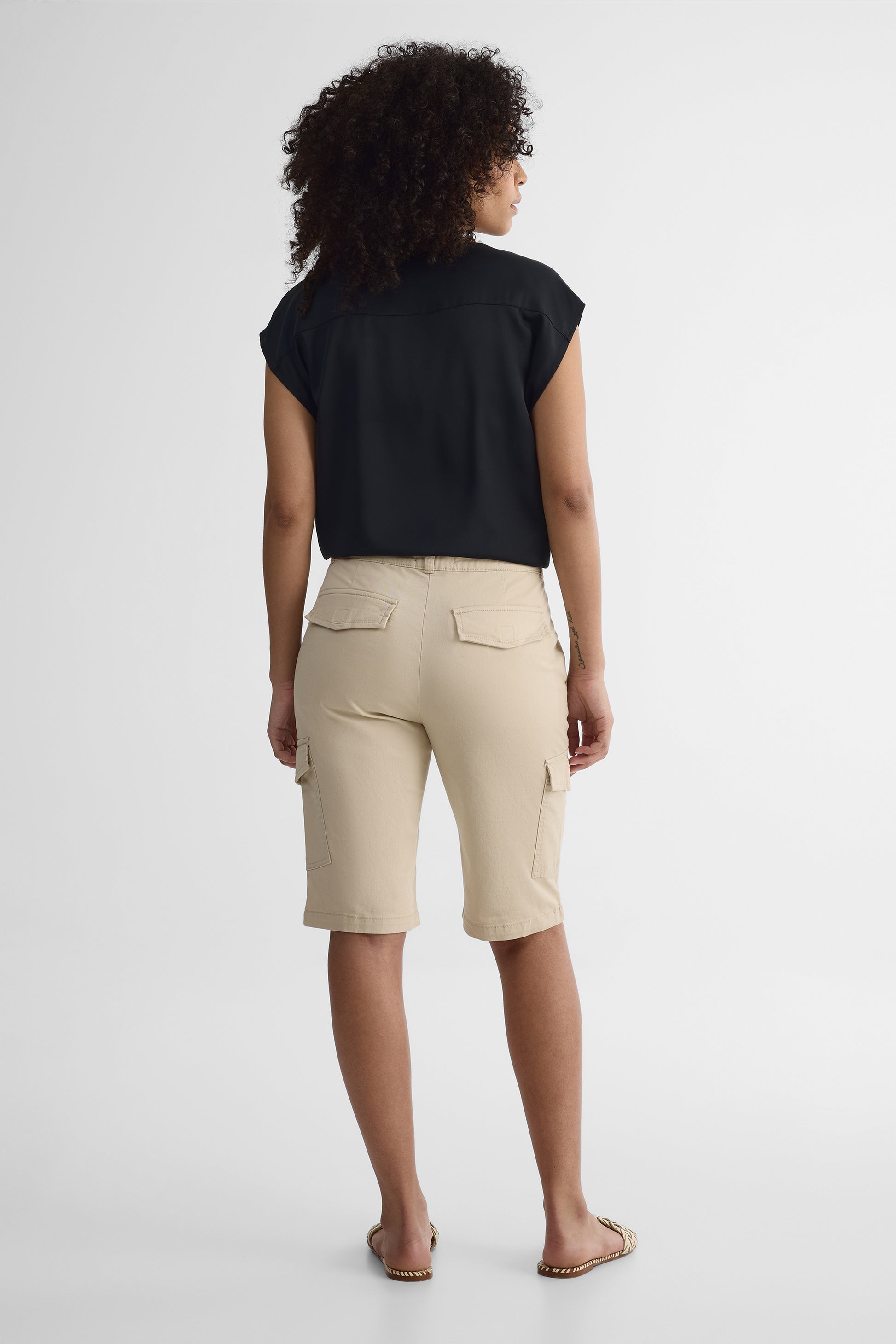 Bermudas mid rise à poches - Femme && BEIGE