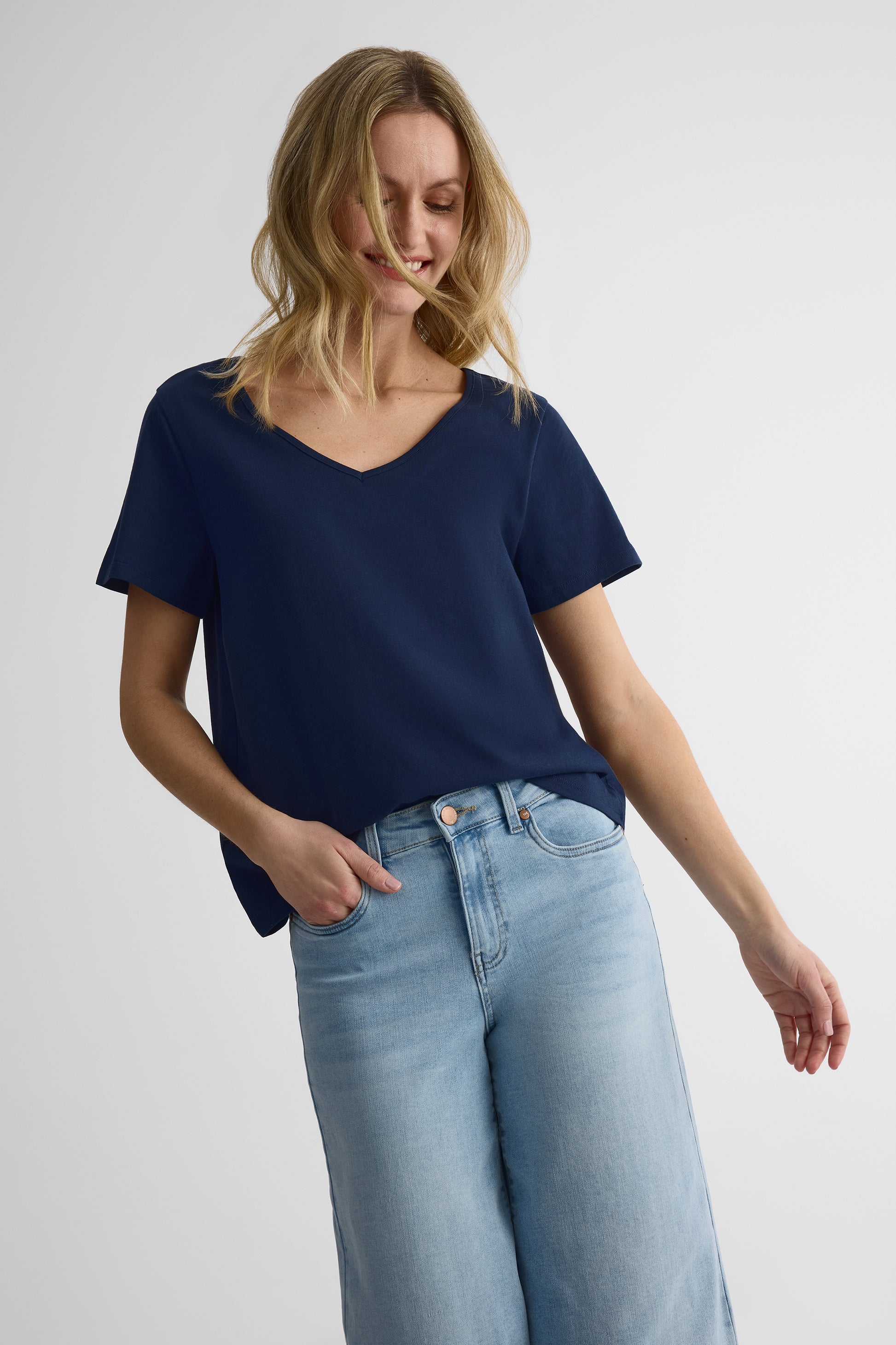 T-shirt col V léger - Femme && MARIN