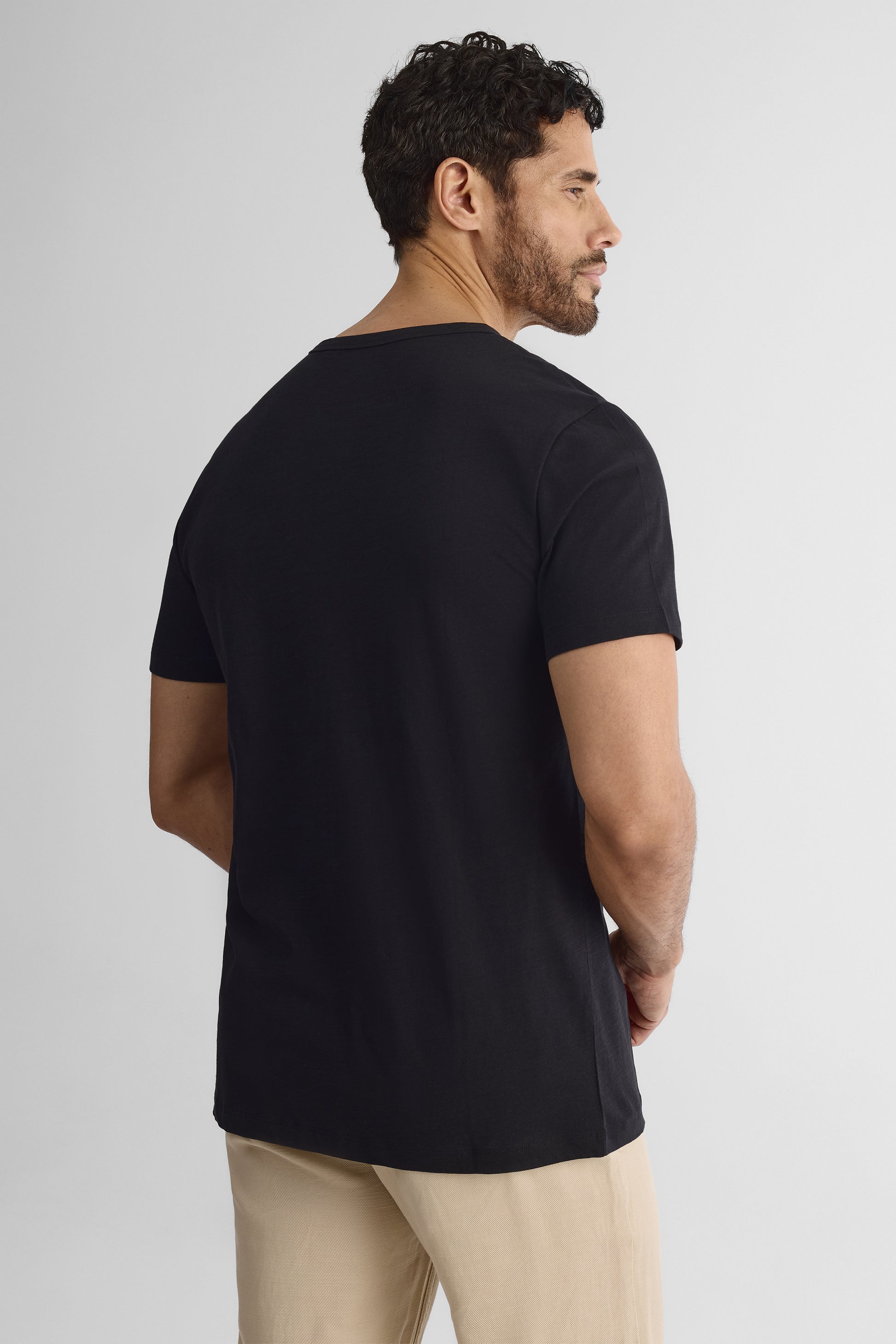 T-shirt col rond à poche - Homme && NOIR