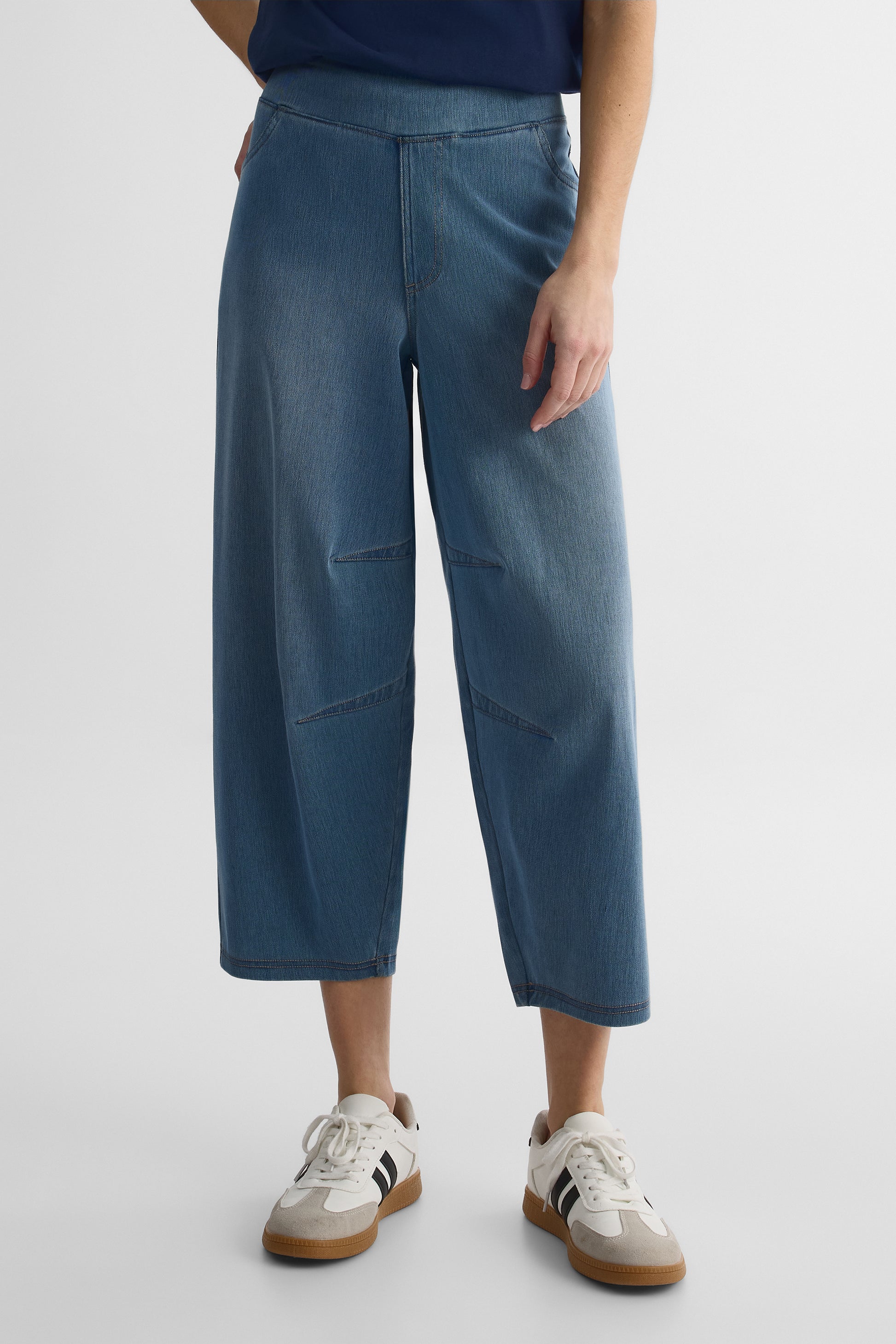 Jeans Pull On Coupe Ballon - Femme && DENIM PALE