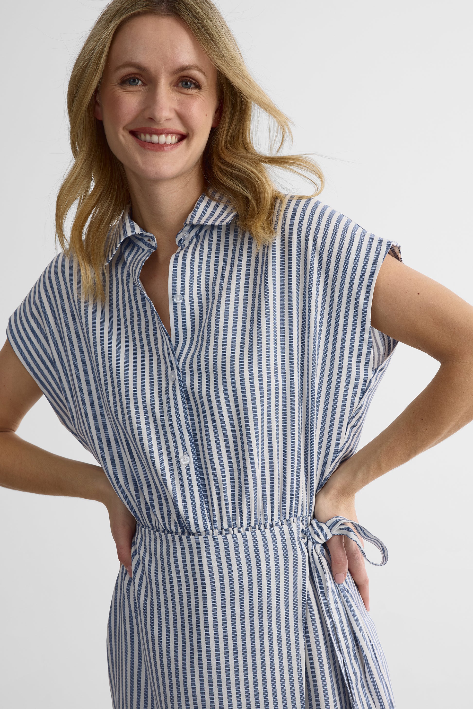 Robe chemisier à manches courtes - Femme && RAYURE