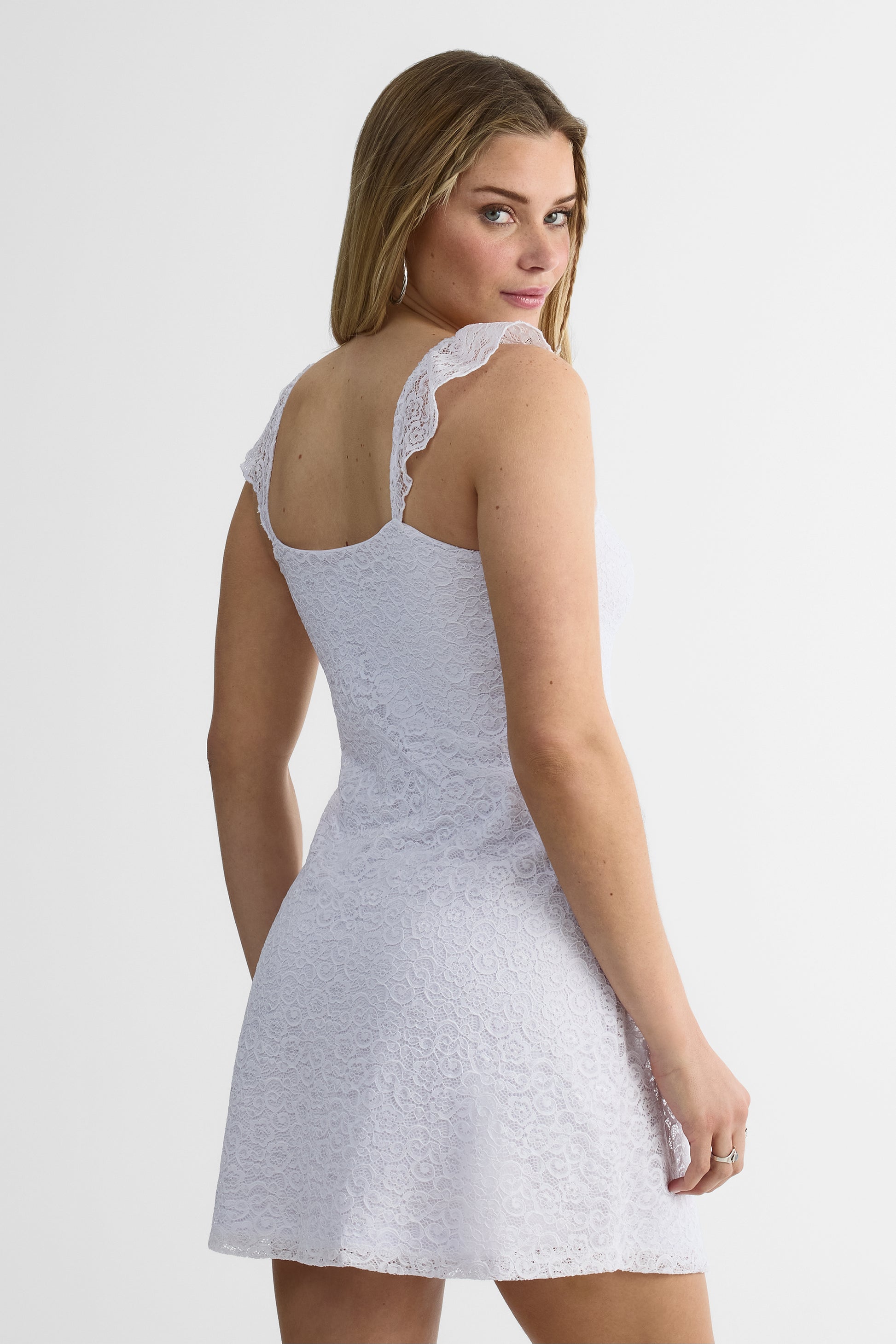 Robe en dentelle à manches frill - Femme && BLANC