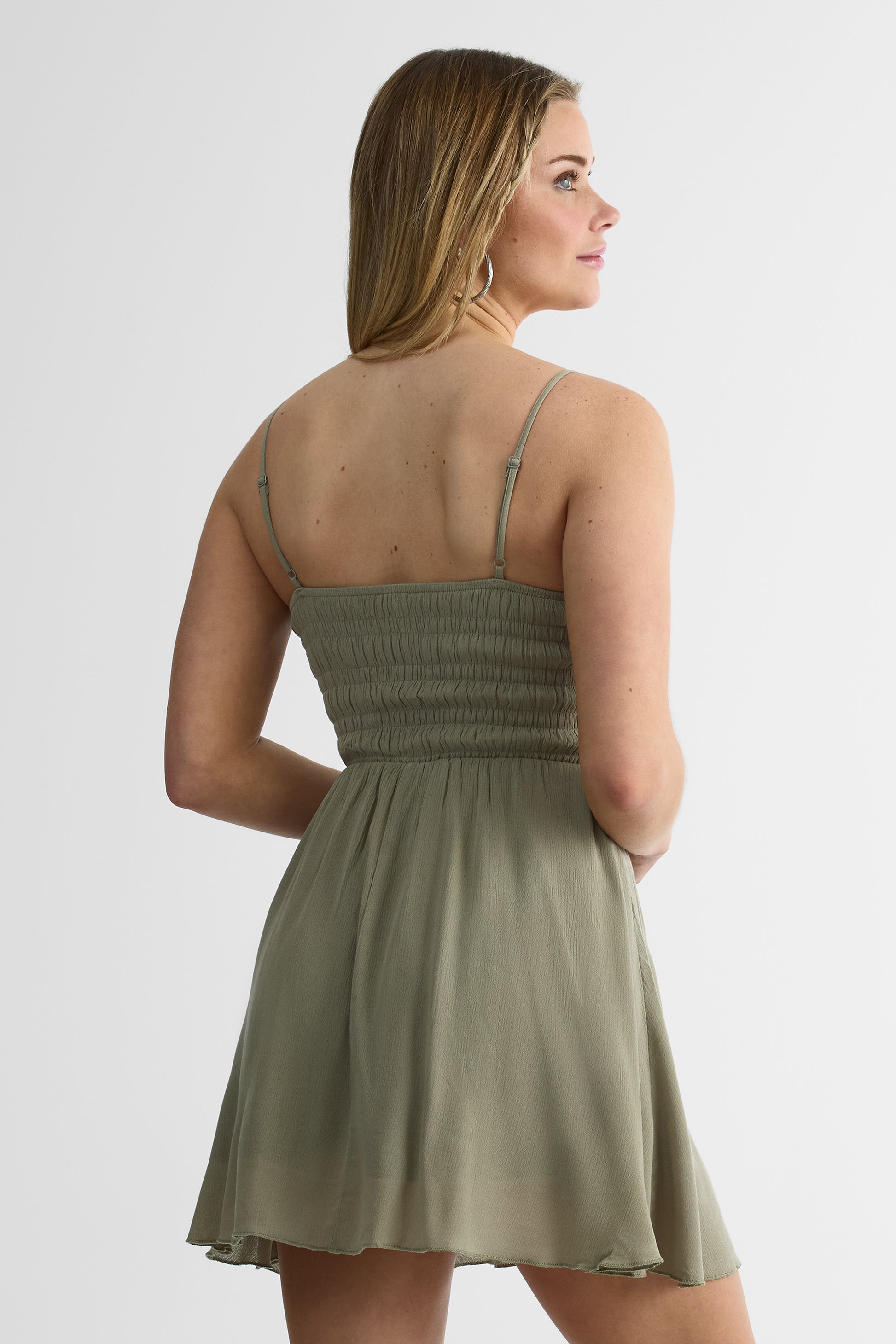 Robe à fines bretelles - Jeune femme && KAKI