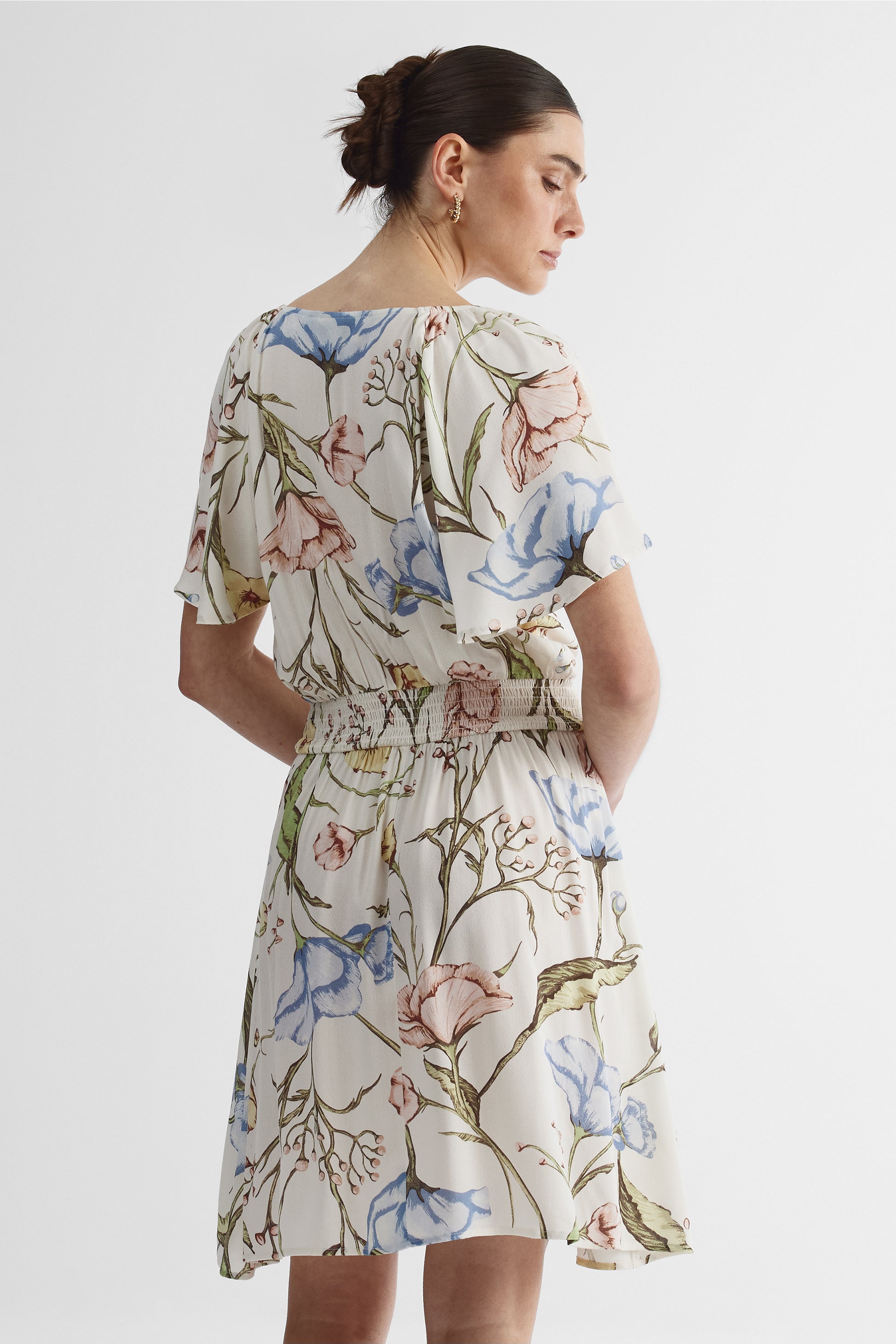 Robe à manches flottantes col V imprimée - Femme && BLANC CASSÉ/MULTI