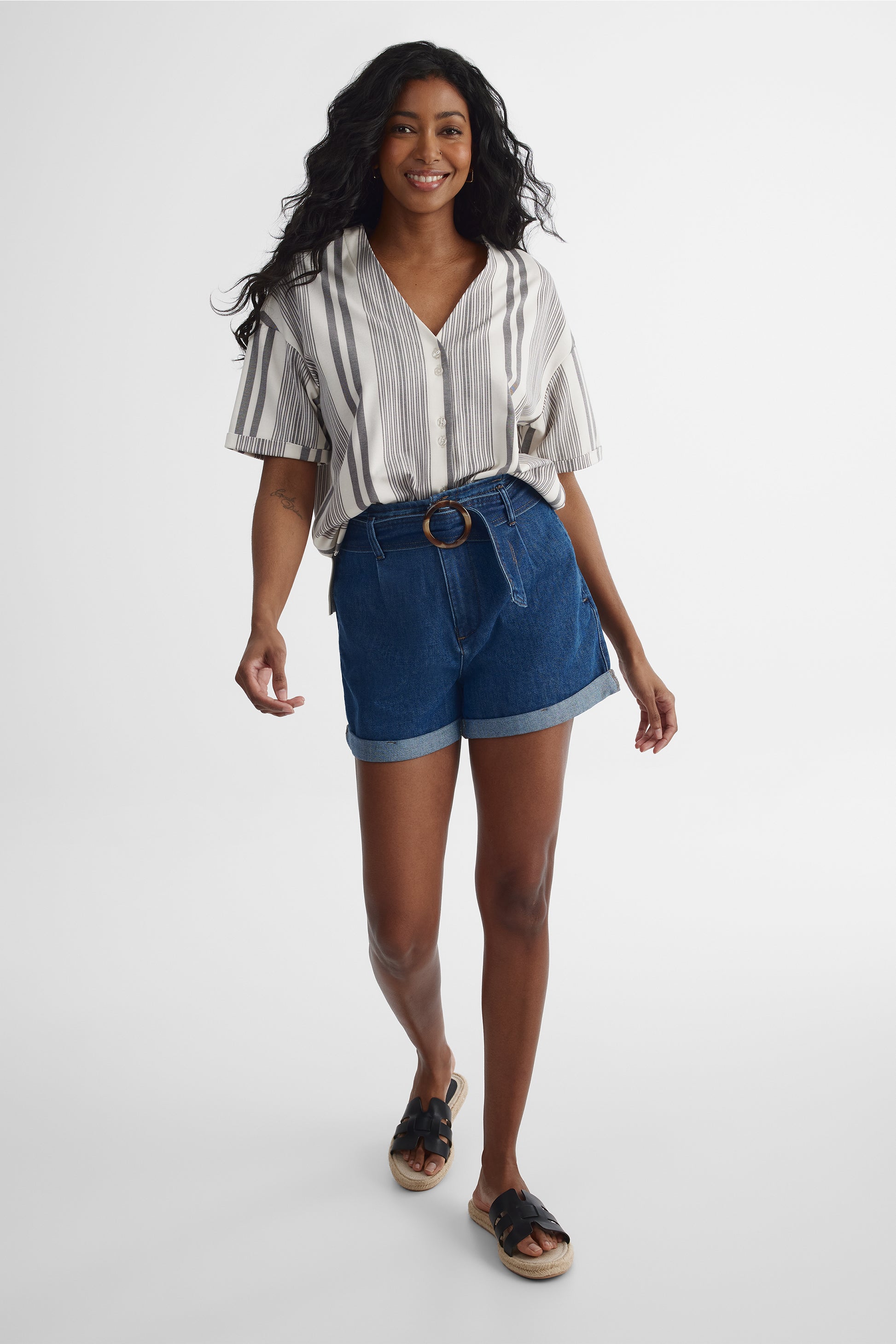 Blouse col V à manches courtes - Femme && NOIR/MULTI