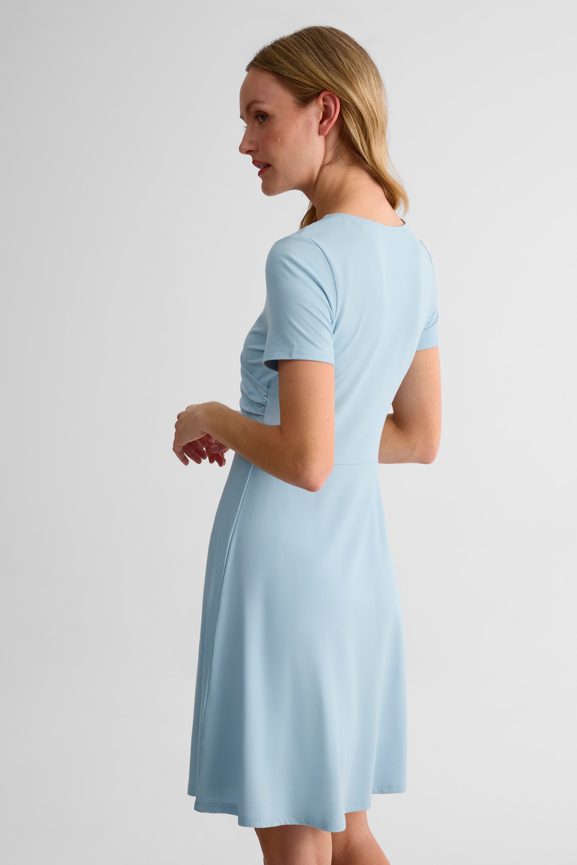 Robe croisée à jupe évasée - Femme && BLEU