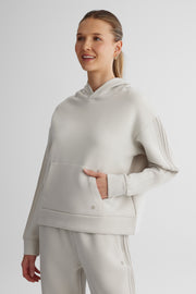Chandail ouaté à capuchon - Femme && CREME