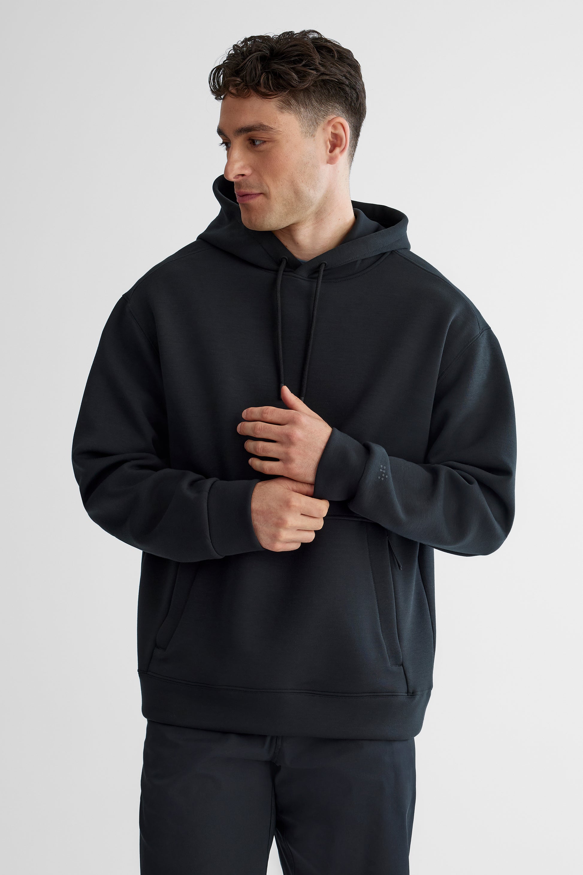 Chandail ouaté à capuchon - Homme && NOIR