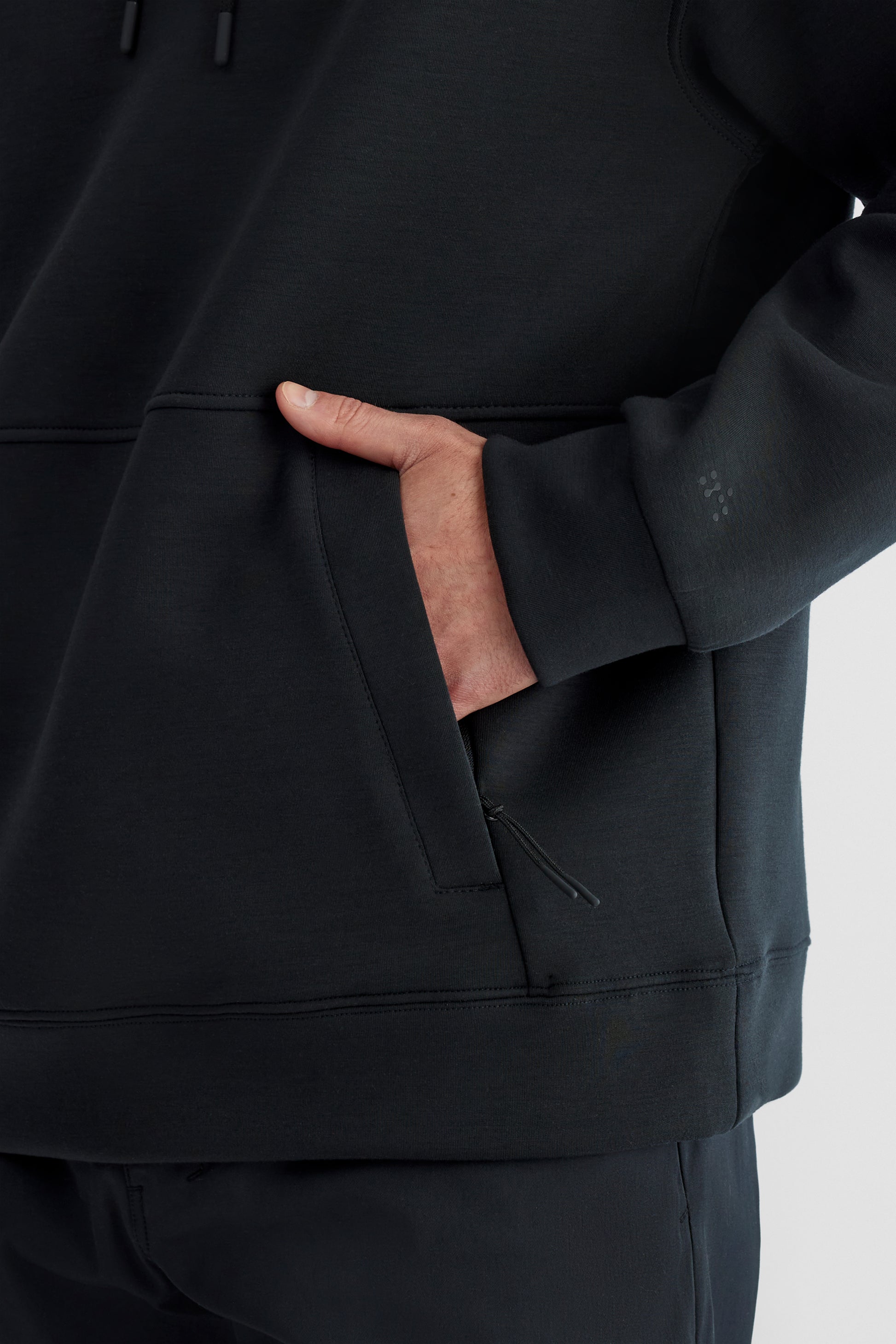 Chandail ouaté à capuchon - Homme && NOIR